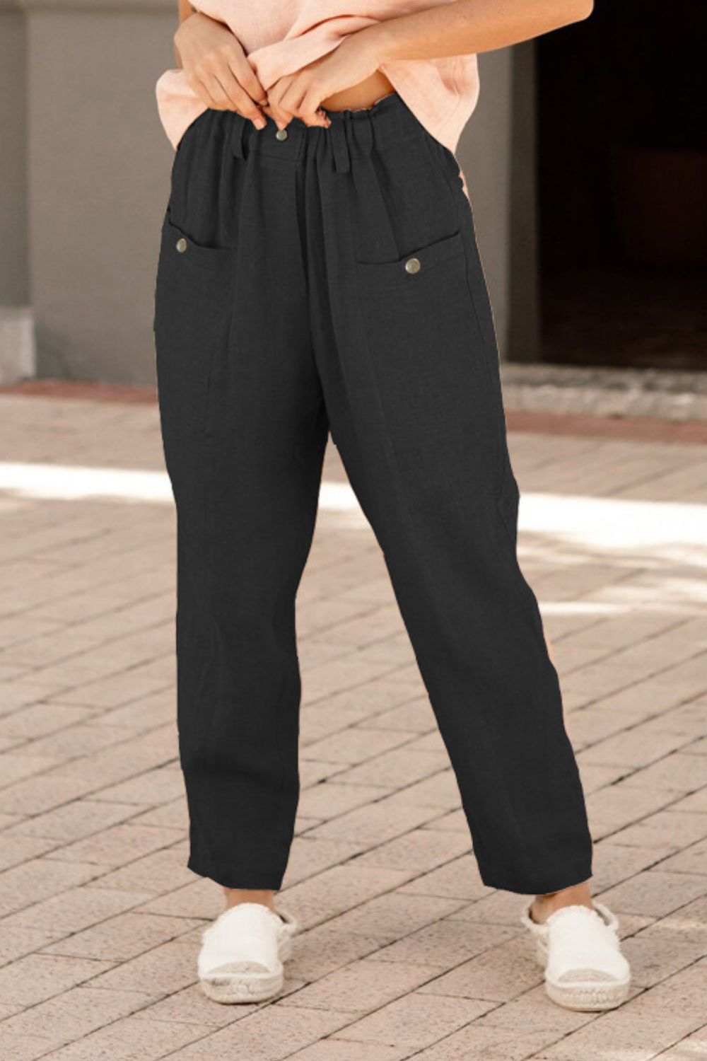 Black Elastic Waist Pocket Pants | High-Rise Tapered Fit