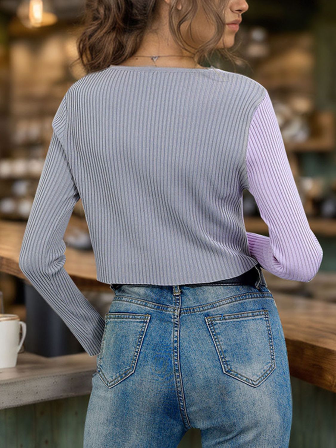 Women's Two-Tone Ribbed Button-Up Crop Cardigan - Image 3