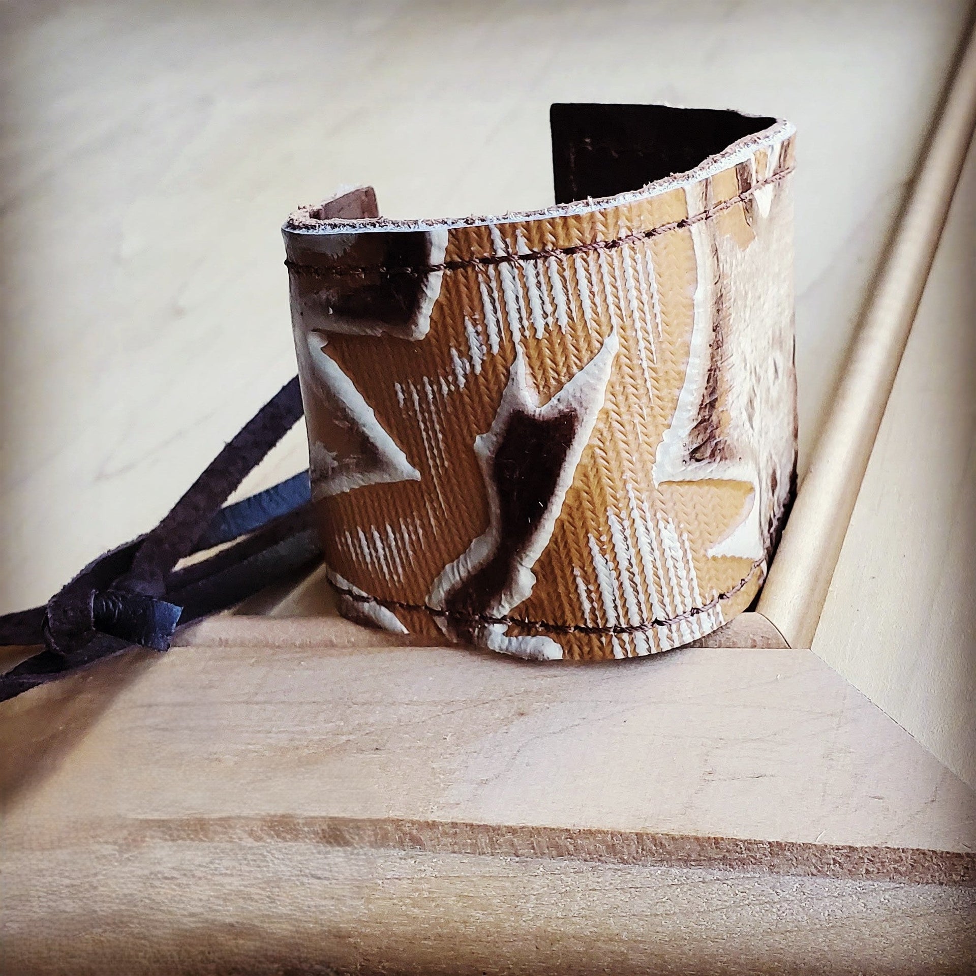 Women's Wide Leather Cuff Bracelet Brown Sienna