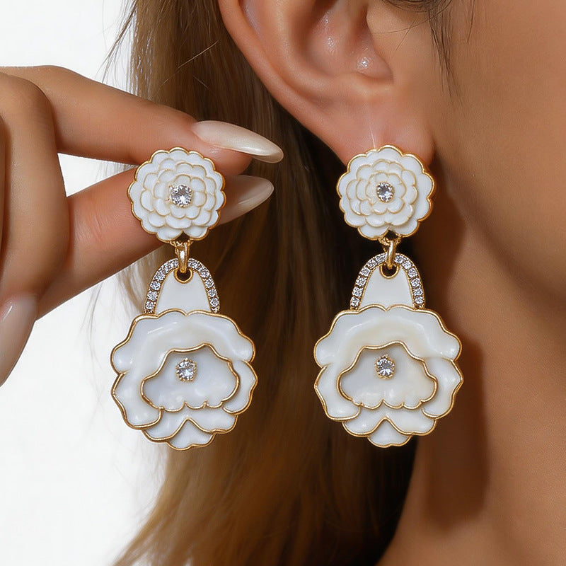 Women Exaggerated Heavy Craft Rose Flower Dangle Earrings,Niche Design Light Luxury Elegant Versatile Fashion Statement Jewelry For Daily Party Occasion