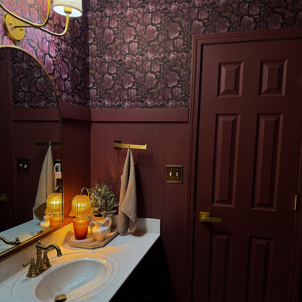Cornelia wallpaper by Marie Erstad Studio featuring a beautiful pattern on a home wall