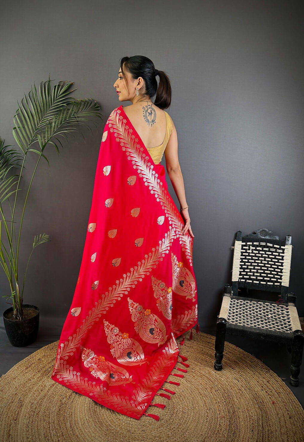Banarasi Pink Woven Soft Silk Saree with Matching Blouse