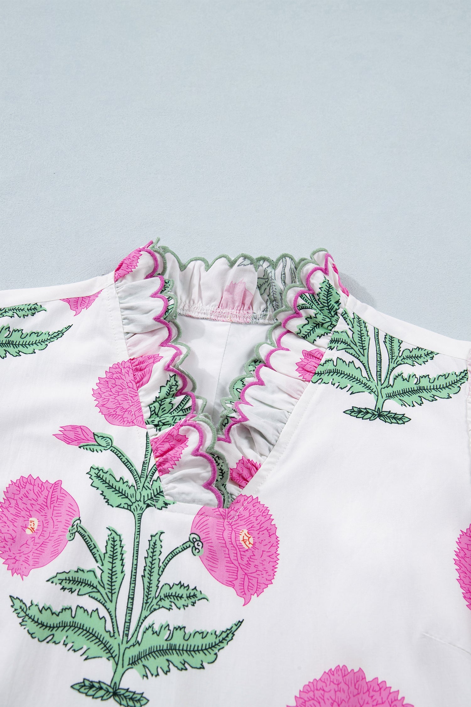 Floral Print V-Neck Mini Dress with Scalloped Embroidery Details - Image 4