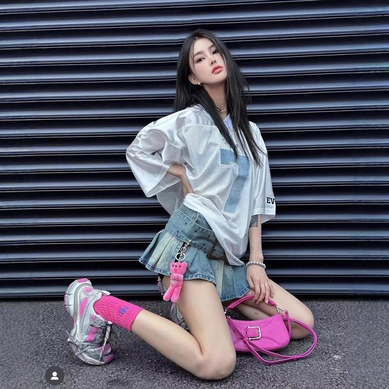Harajuku Digital Mesh Short Sleeve T-Shirt with Number 7 Print - Image 3
