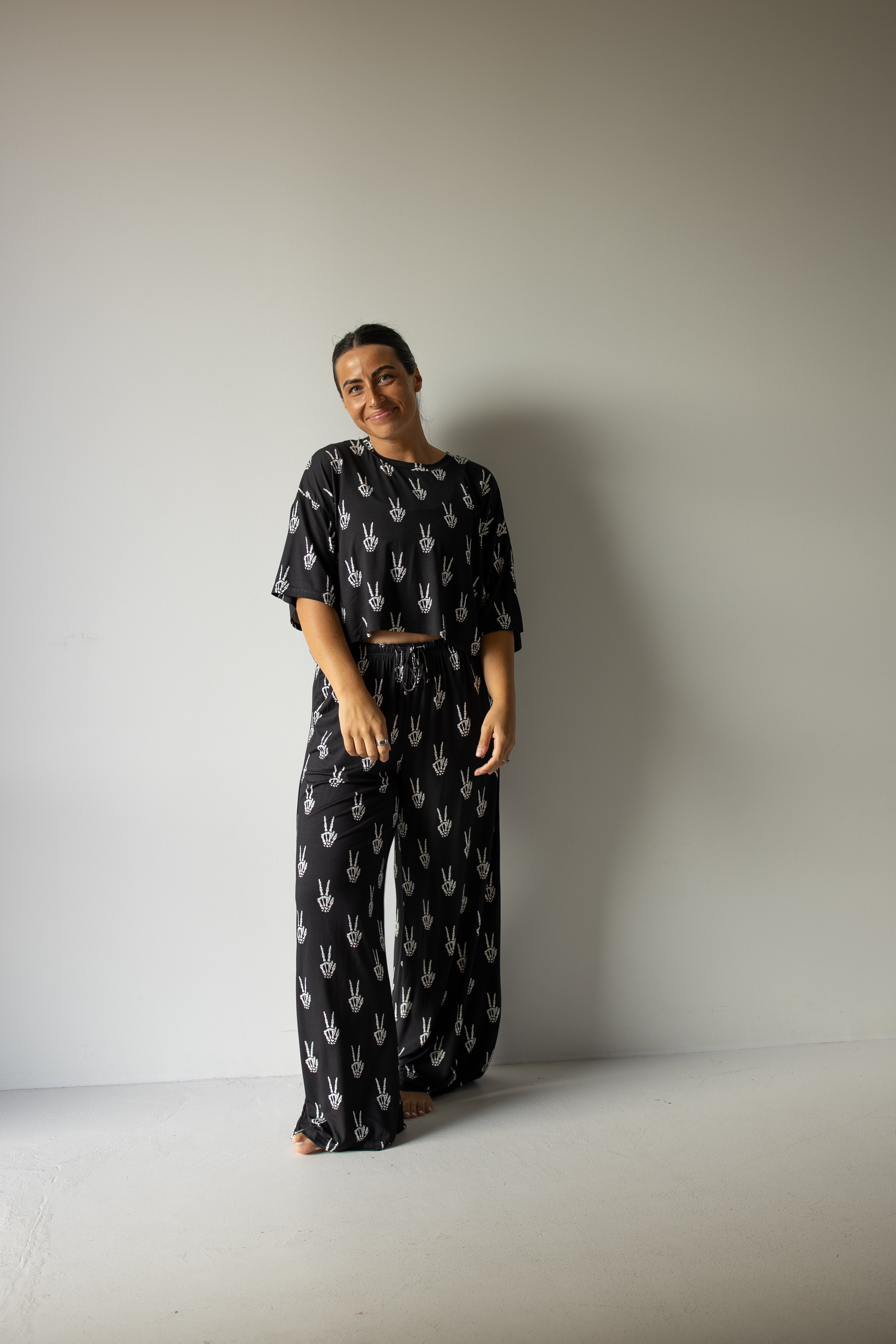 Women's Bamboo Crop Tee Lounge Set | Midnight Skelly