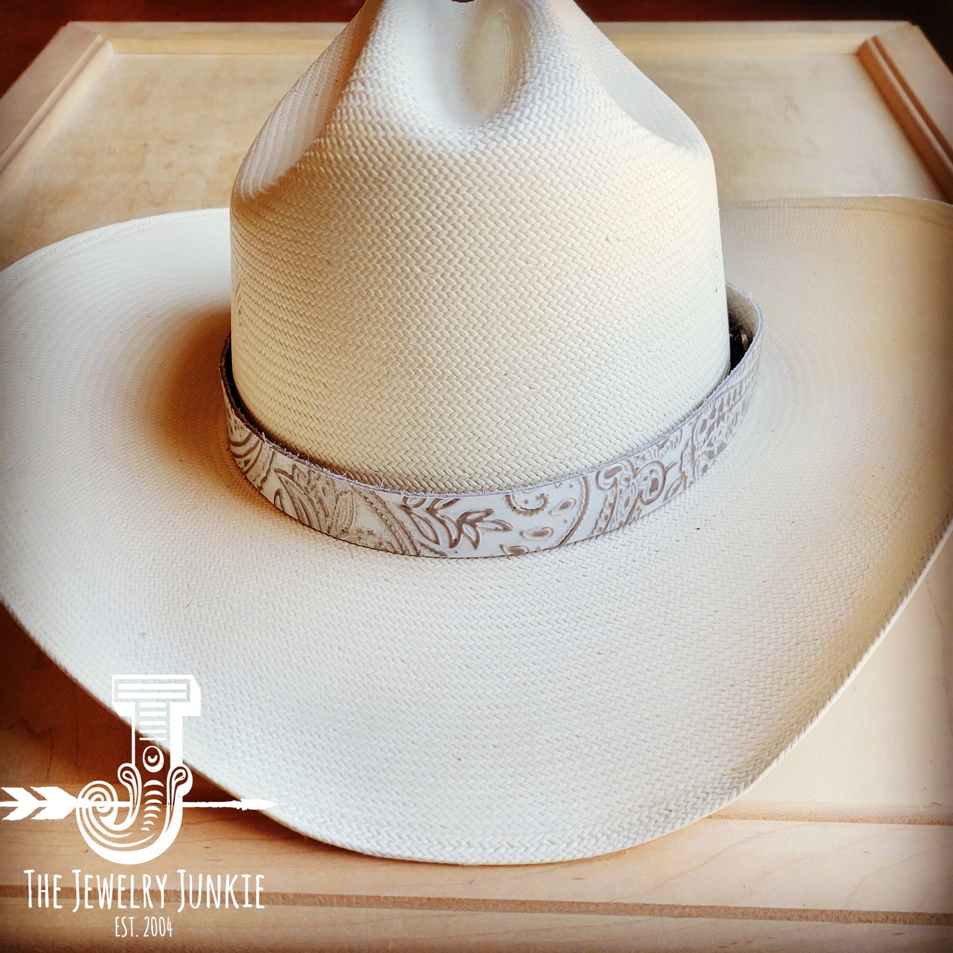 **Oyster Paisley Turquoise Embossed Leather Hat Band Only 950n