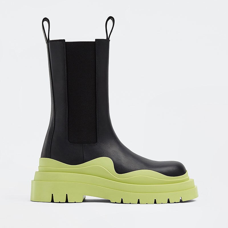 Women's Black Mid-Calf Platform Boots with Chunky Contrast Sole - Image 37
