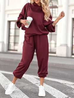 Casual Hoodie and Cropped Pants Set