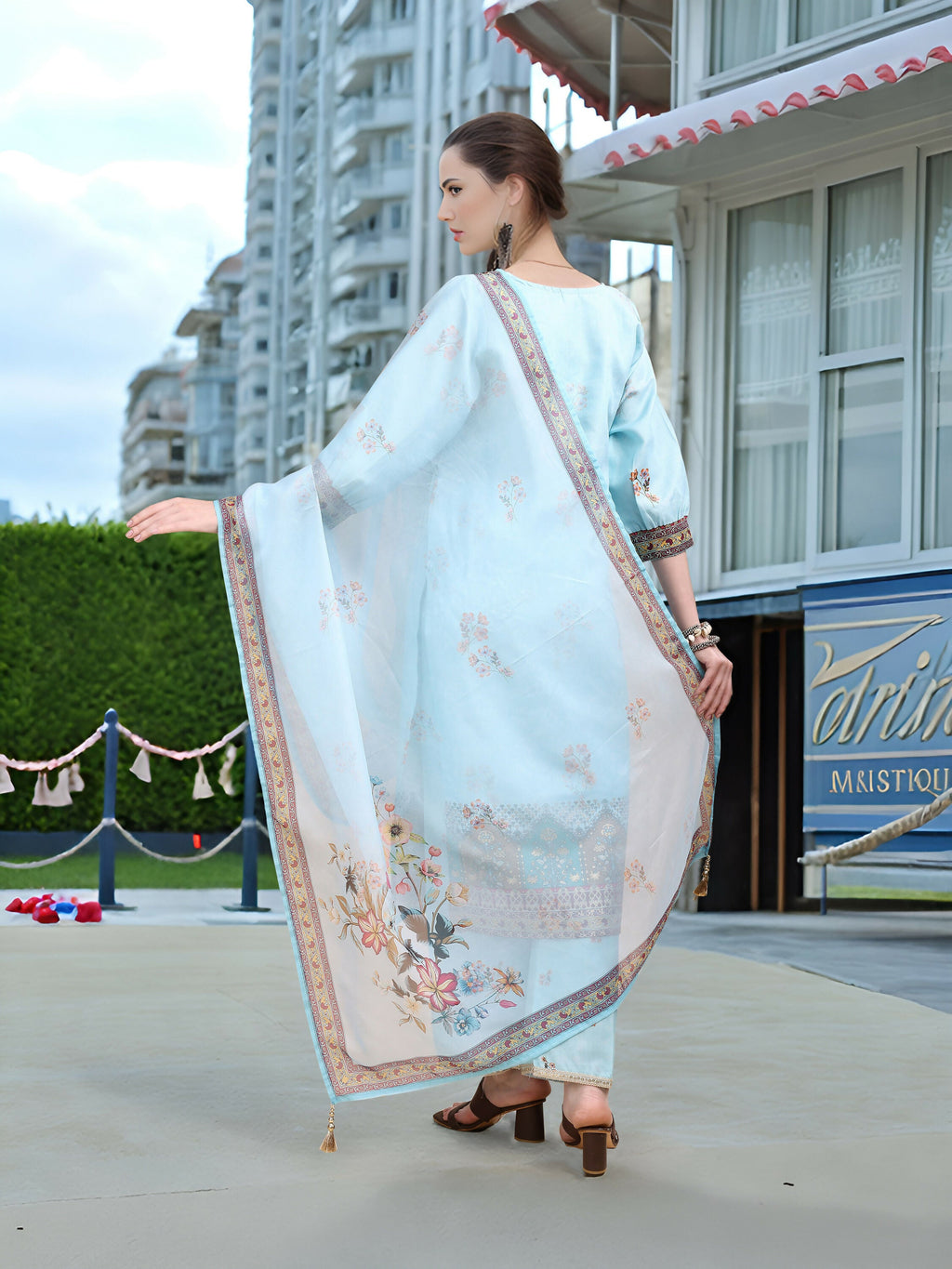 Sky Blue Linen Kurta Set with Digital Print and Foil