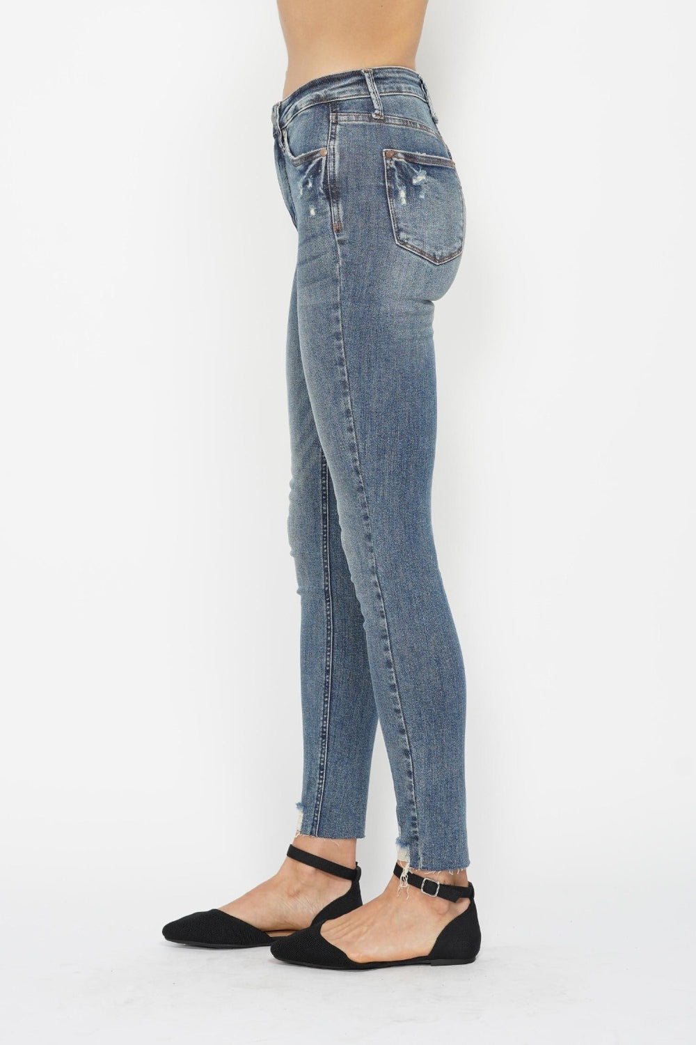 Judy Blue Tummy Control Vintage Wash Distressed Skinny Jeans