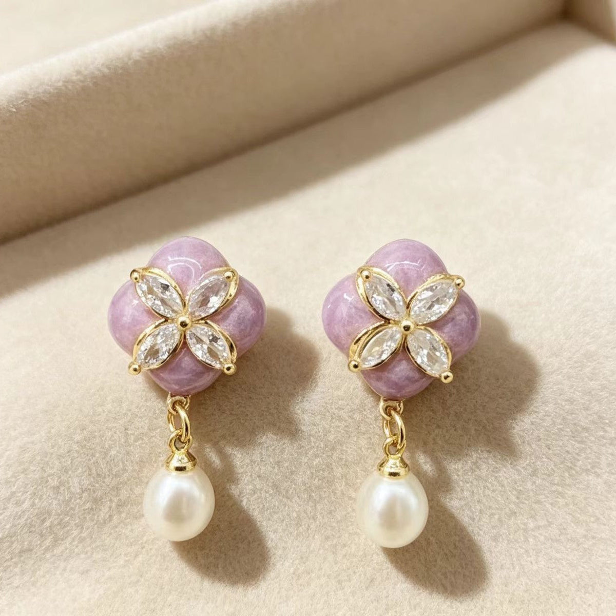 Fashionable Elegant Versatile Enamel-iced Stud Earrings