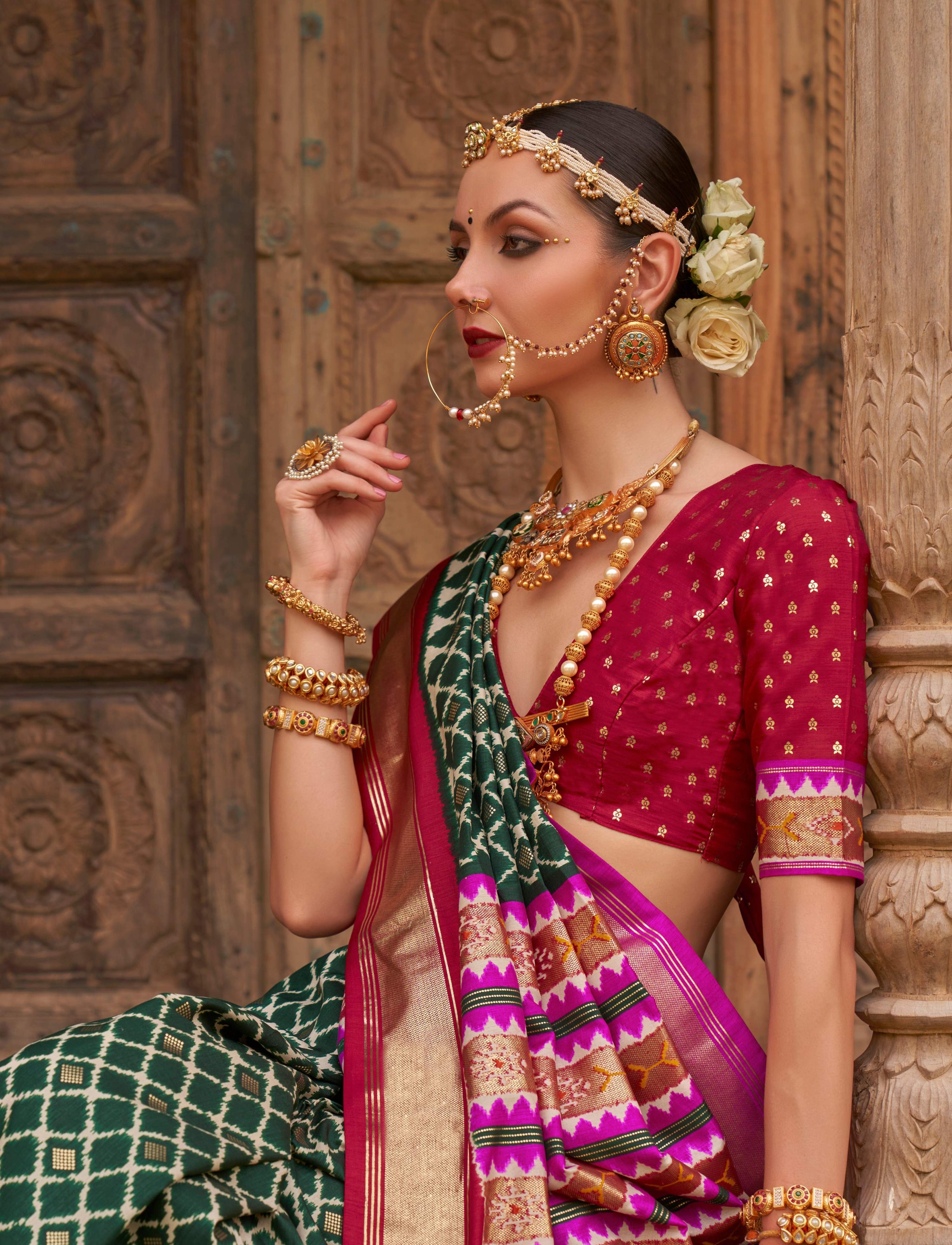 Dark Green Patola Silk Weaving Saree with Blouse Piece