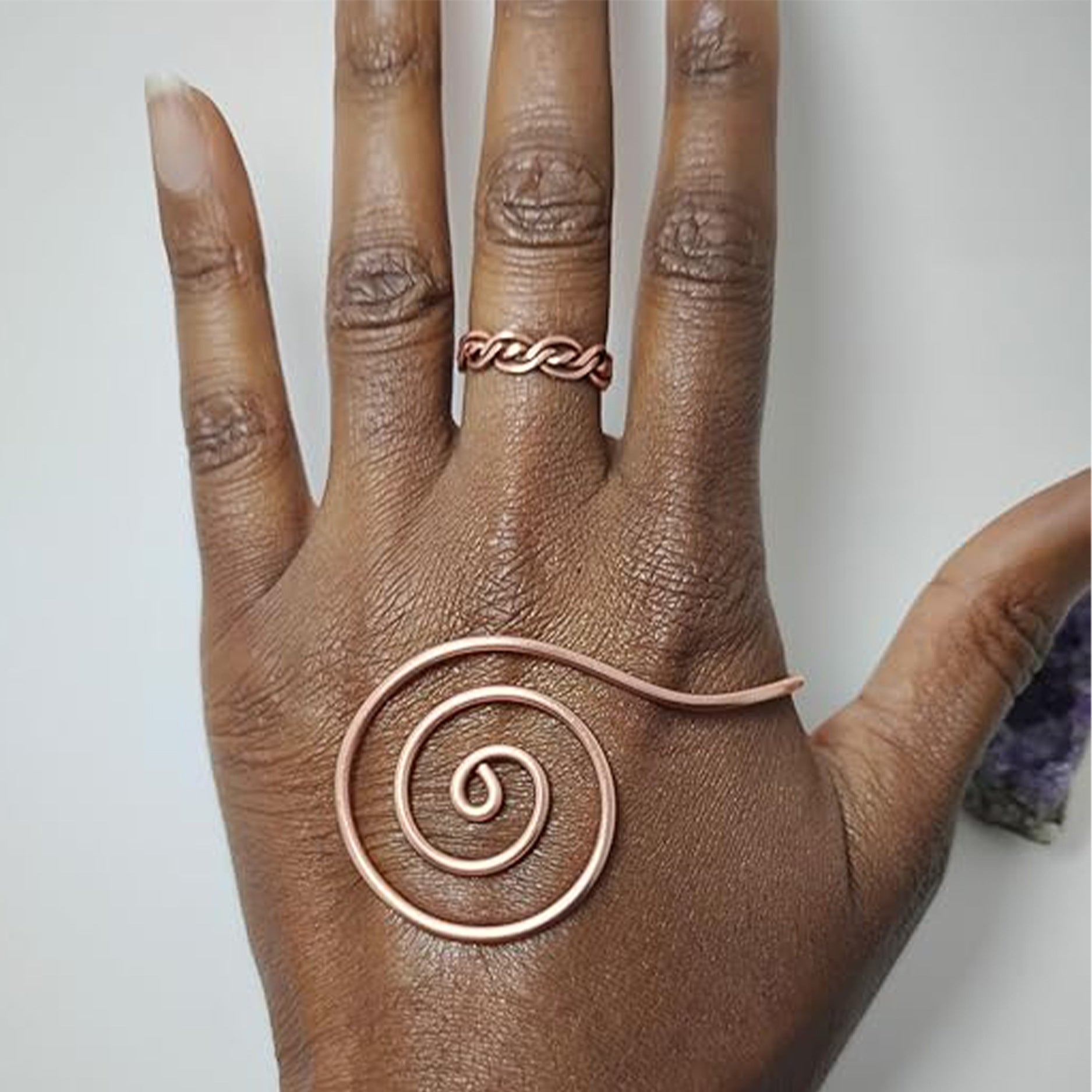 Fashionable Personalized Spiral Palm Ring Earrings