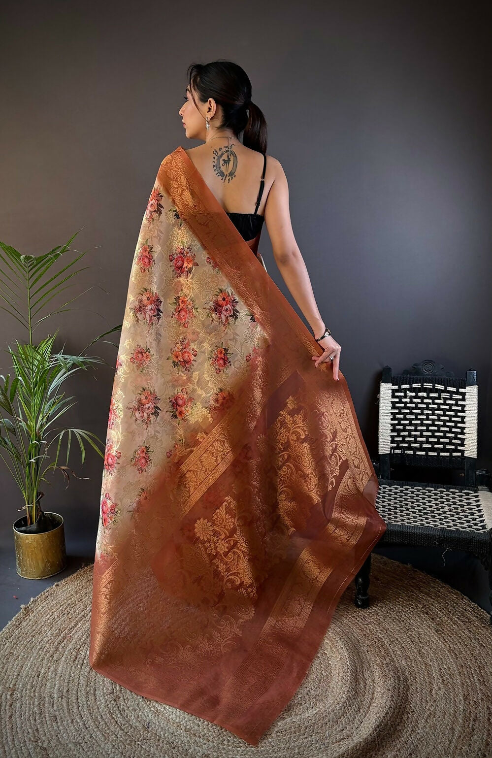 Joban Fashion Brown Floral Motifs Banarasi Silk Sarees