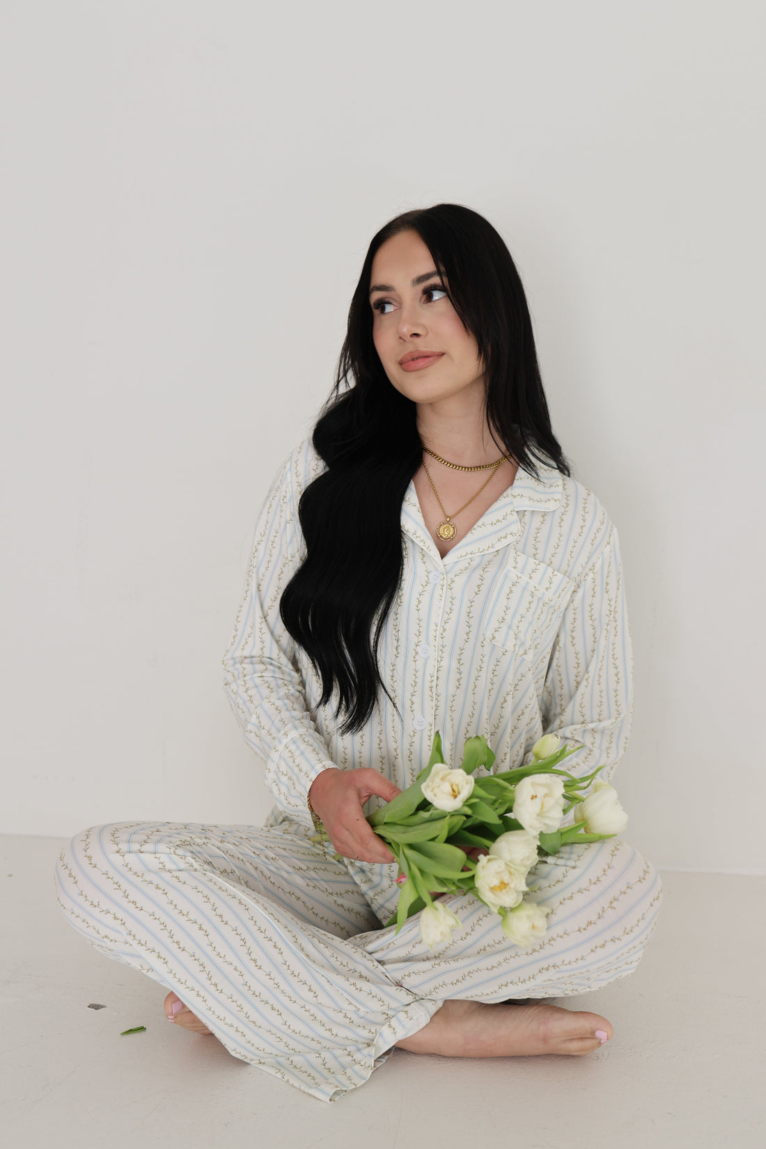 Women's Bamboo Button Up Lounge Set in Dainty Vines Print