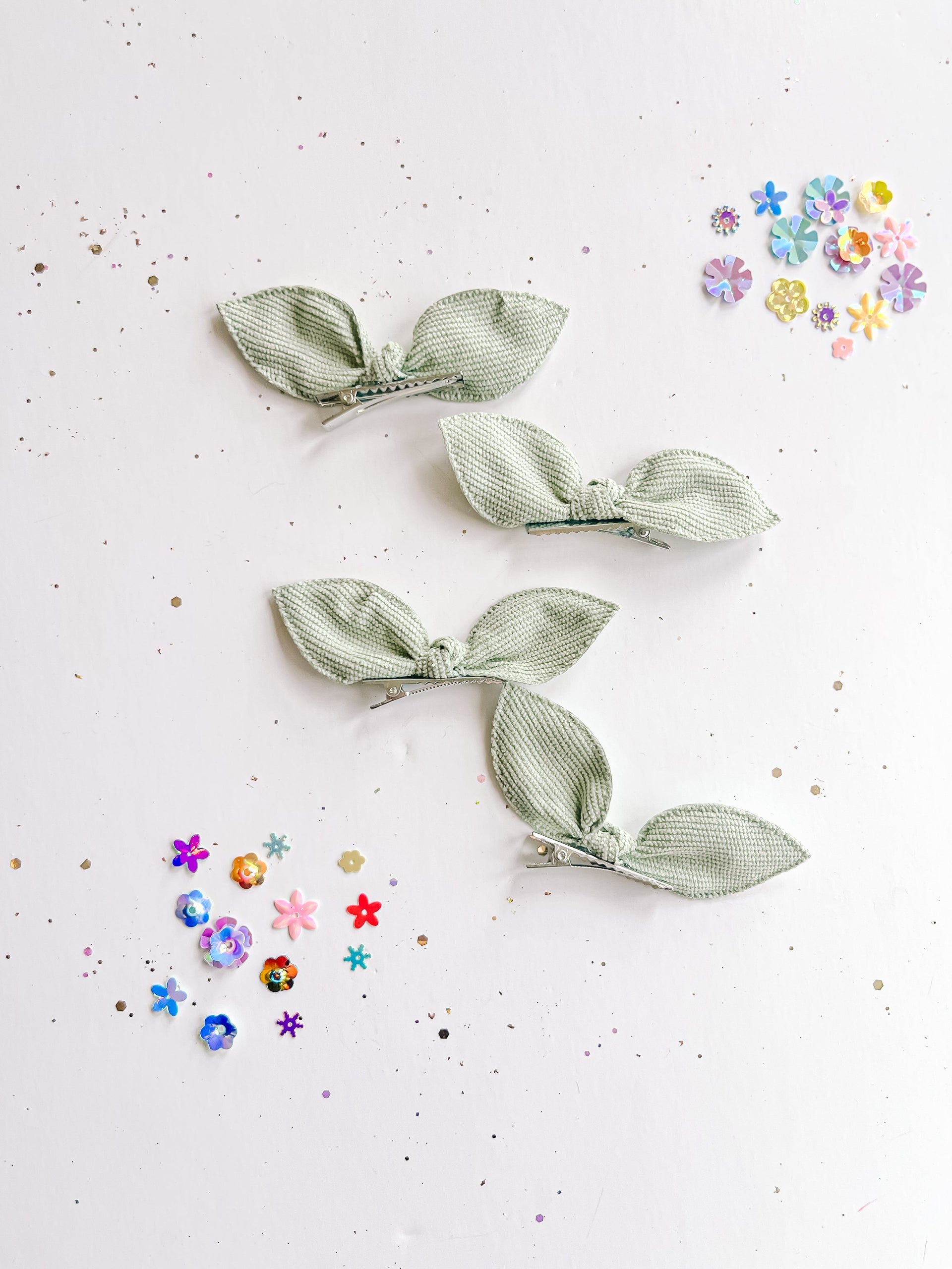 Single Bunny Ears Hair Clip