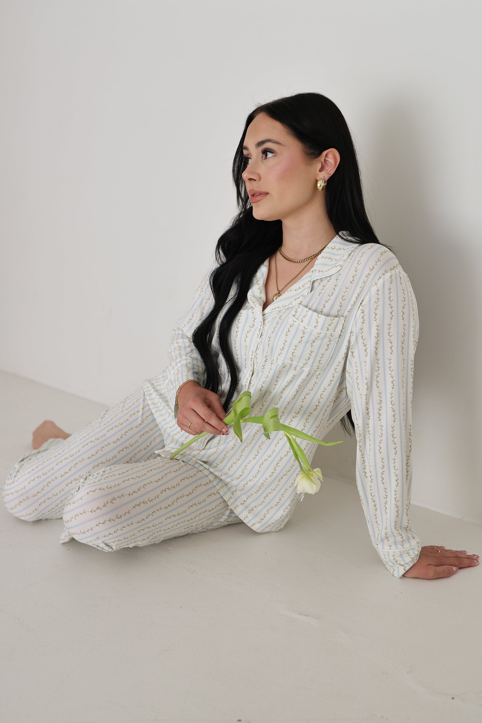 Women's Bamboo Button Up Lounge Set in Dainty Vines Print