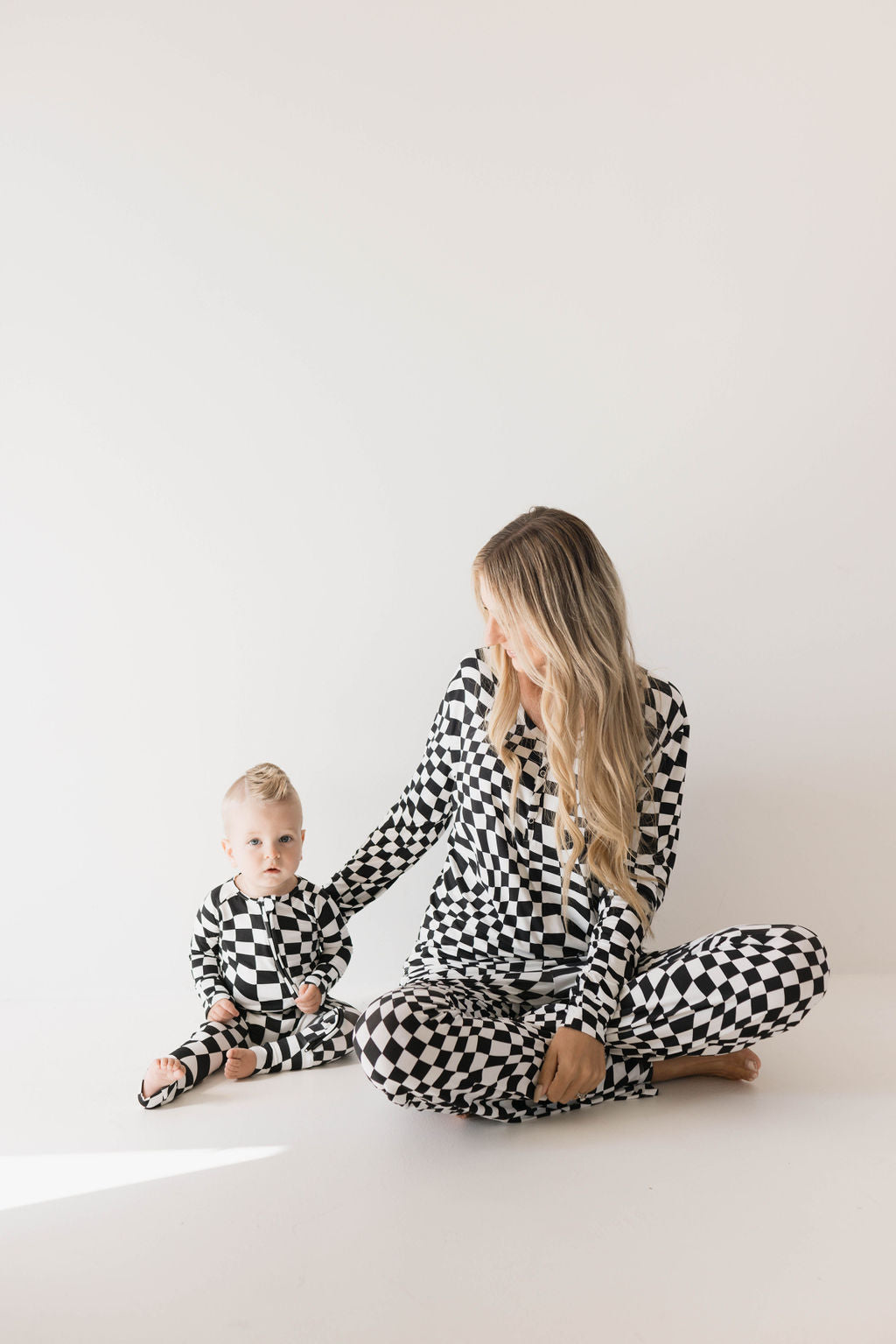 Women's Bamboo Wavy Checkerboard Print Pajamas