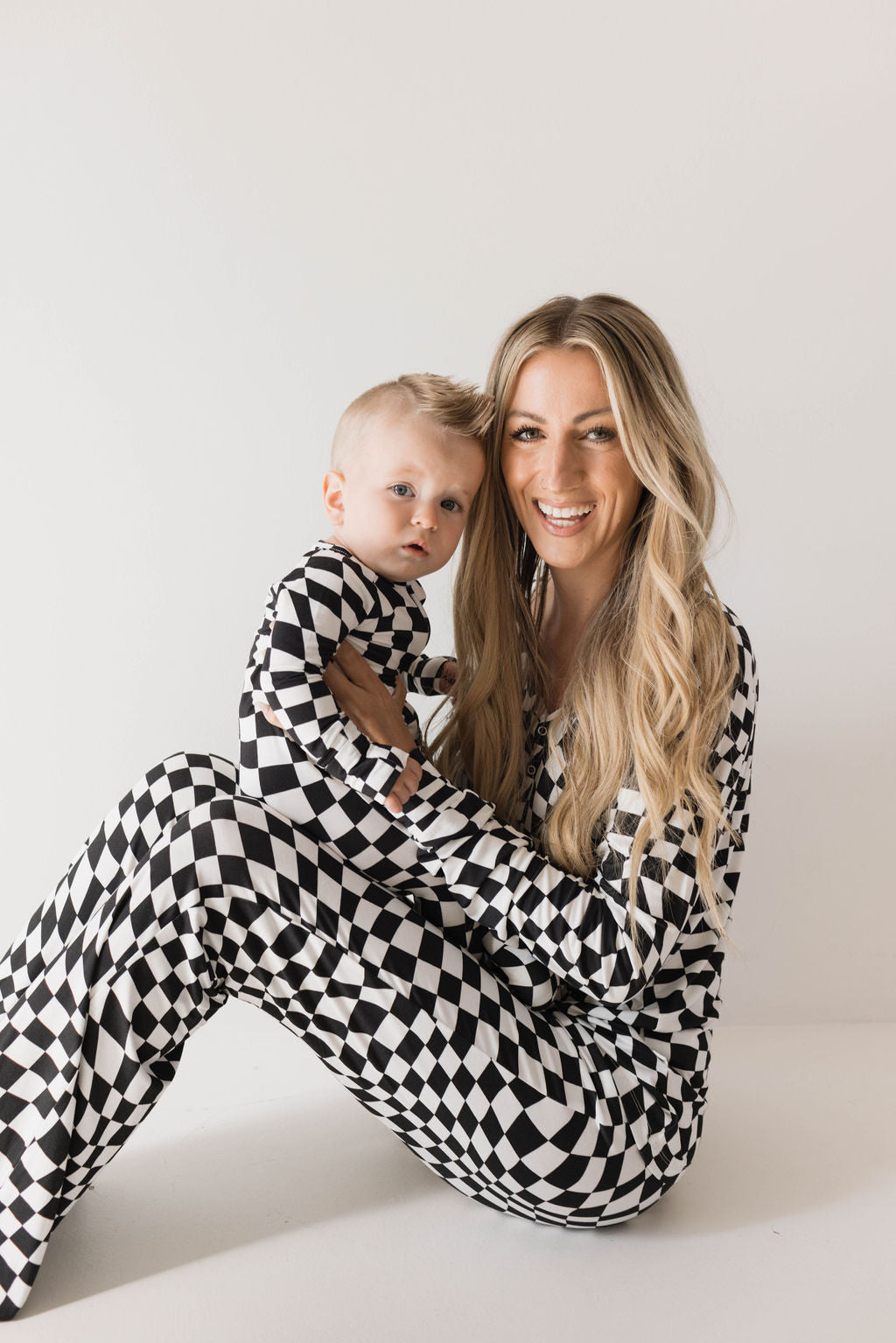 Women's Bamboo Pajama | Black & White Wavy Checkerboard