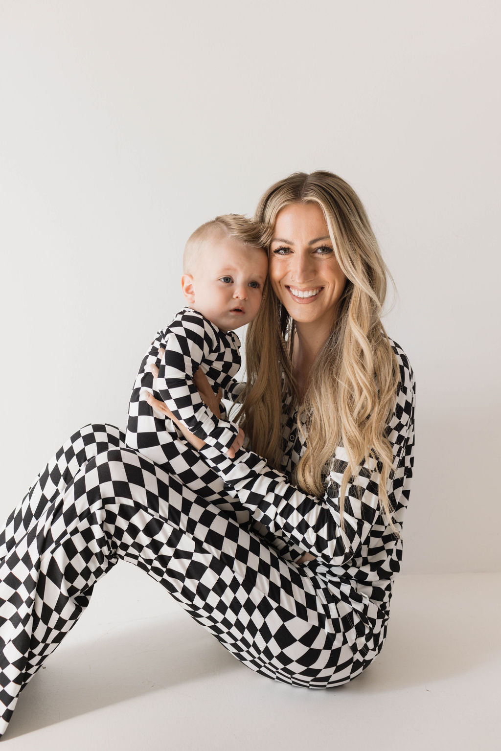 Women's Bamboo Wavy Checkerboard Print Pajamas