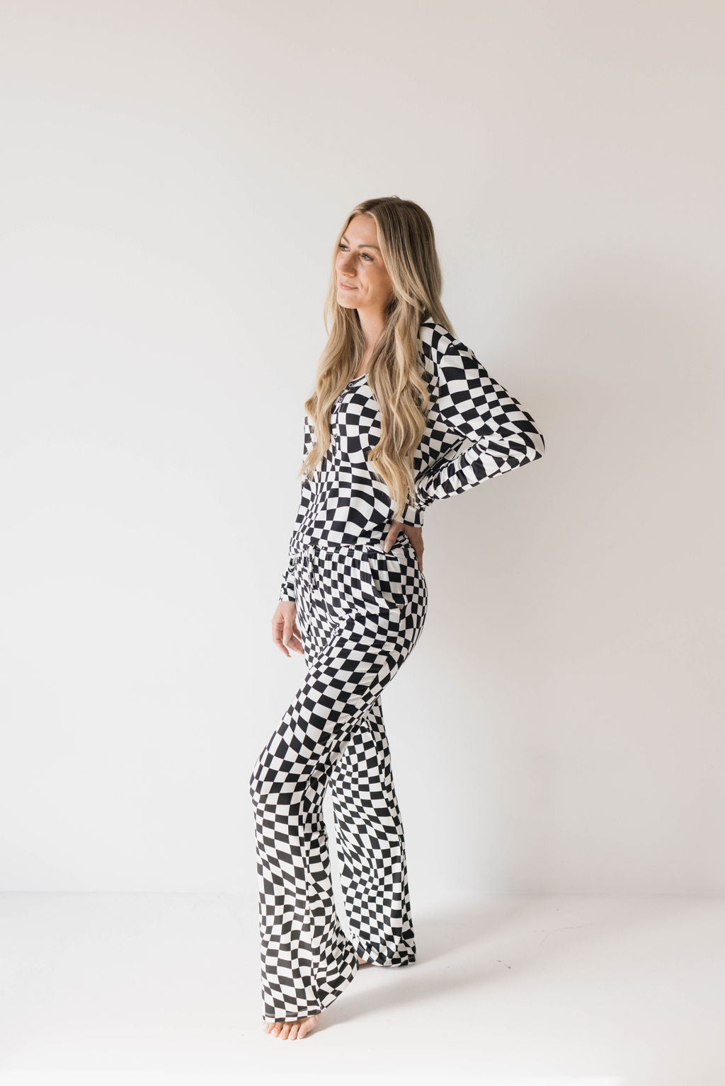 Women's pajama set in black and white wavy checkerboard bamboo fabric