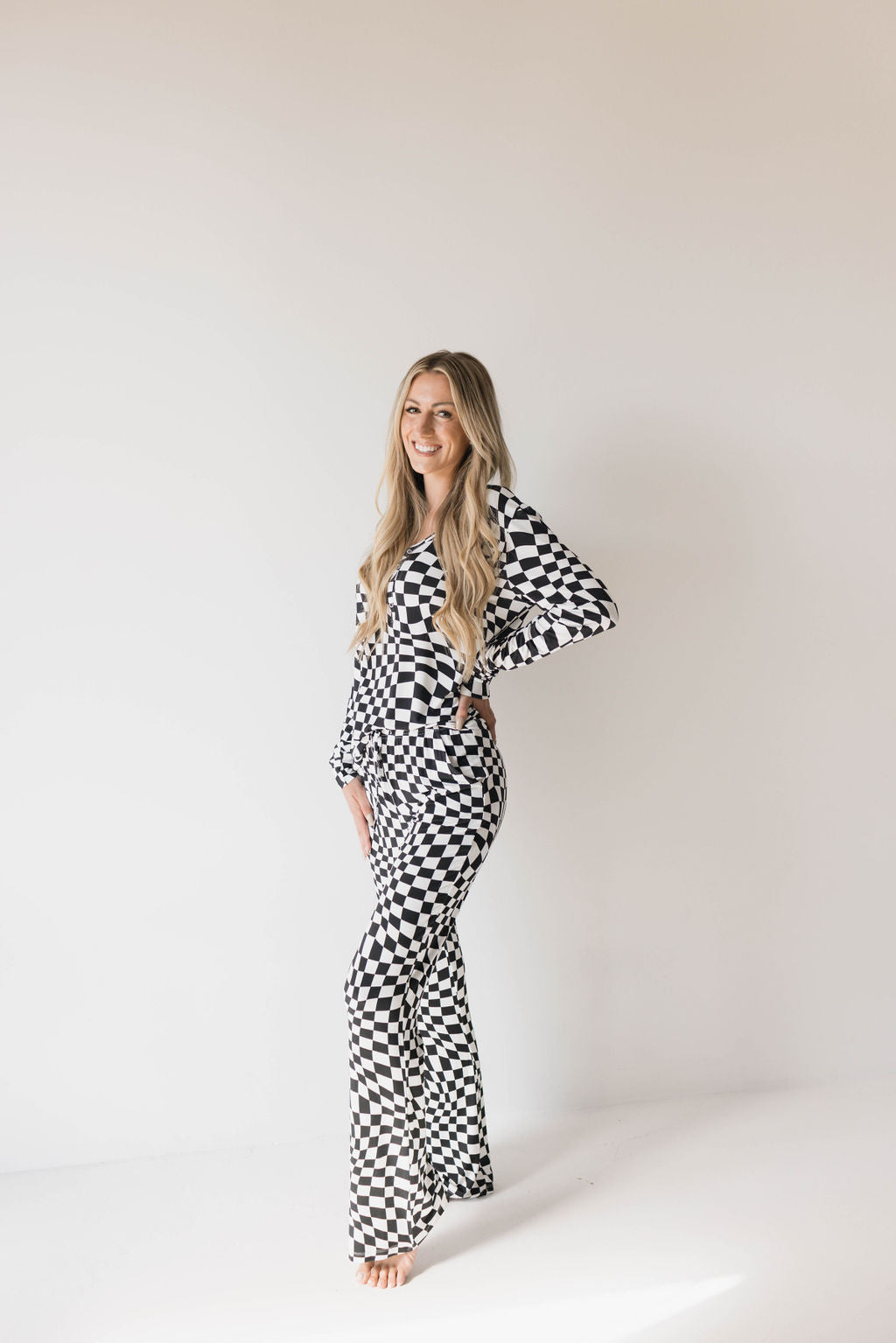 Women's Bamboo Wavy Checkerboard Print Pajamas