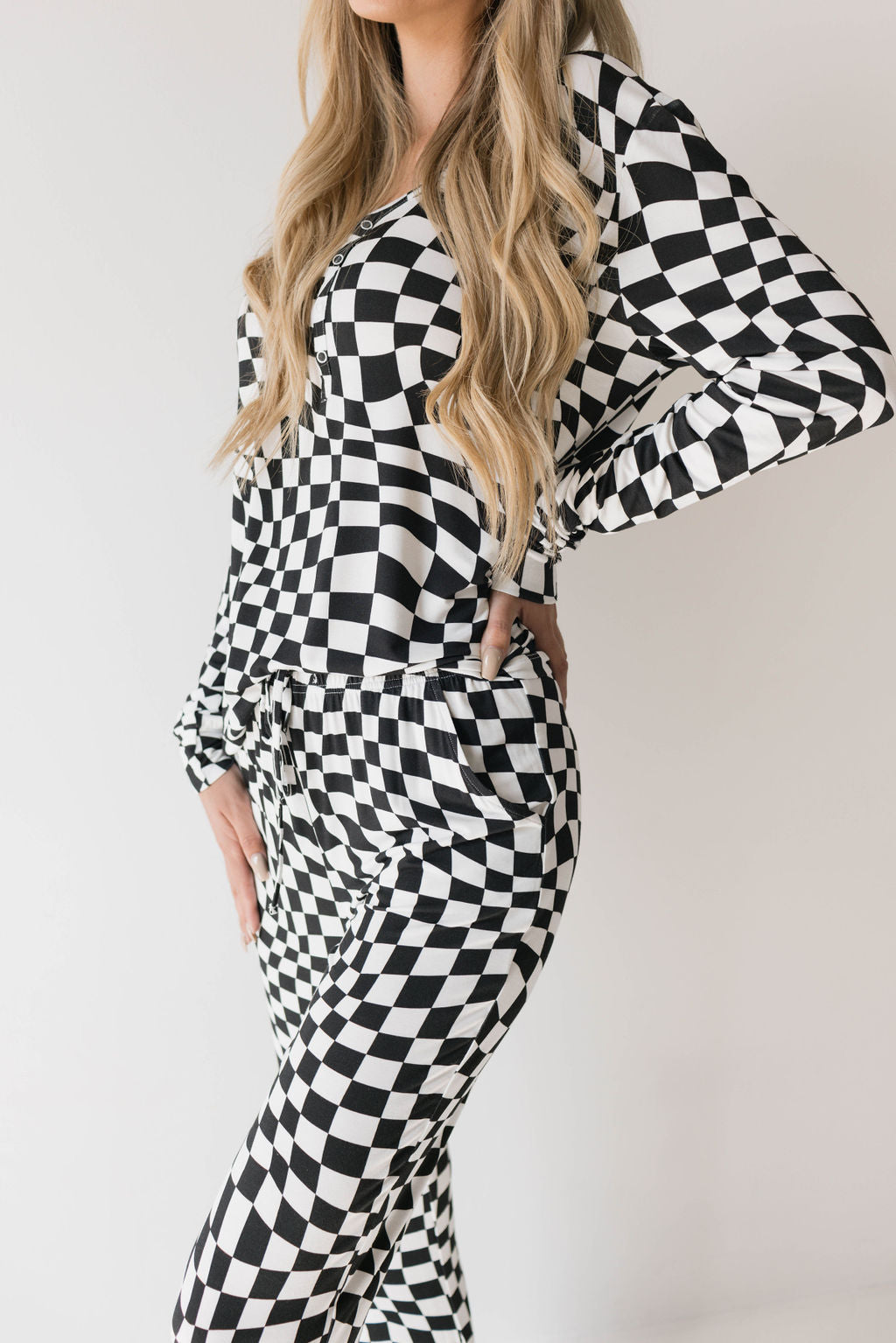 Women's Bamboo Wavy Checkerboard Print Pajamas