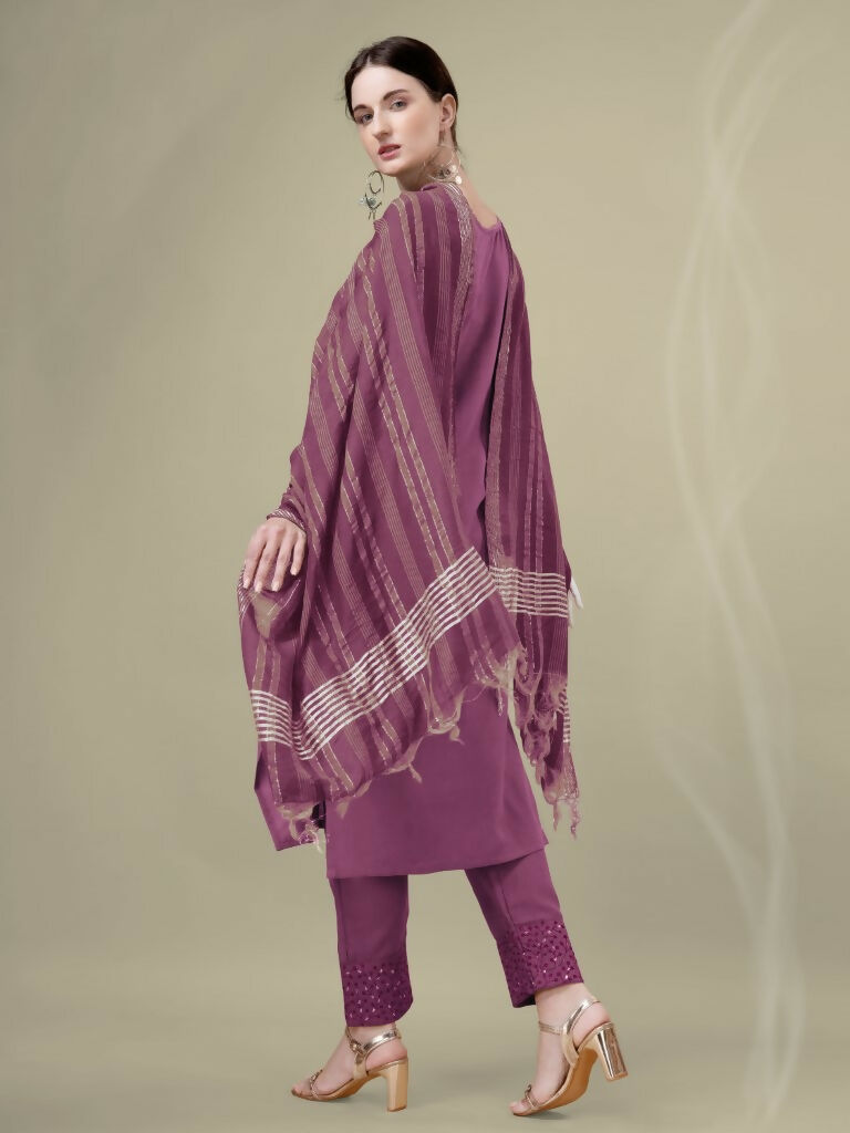 Onion Pink Embroidered Cotton Blend Straight Kurta Set with Dupatta
