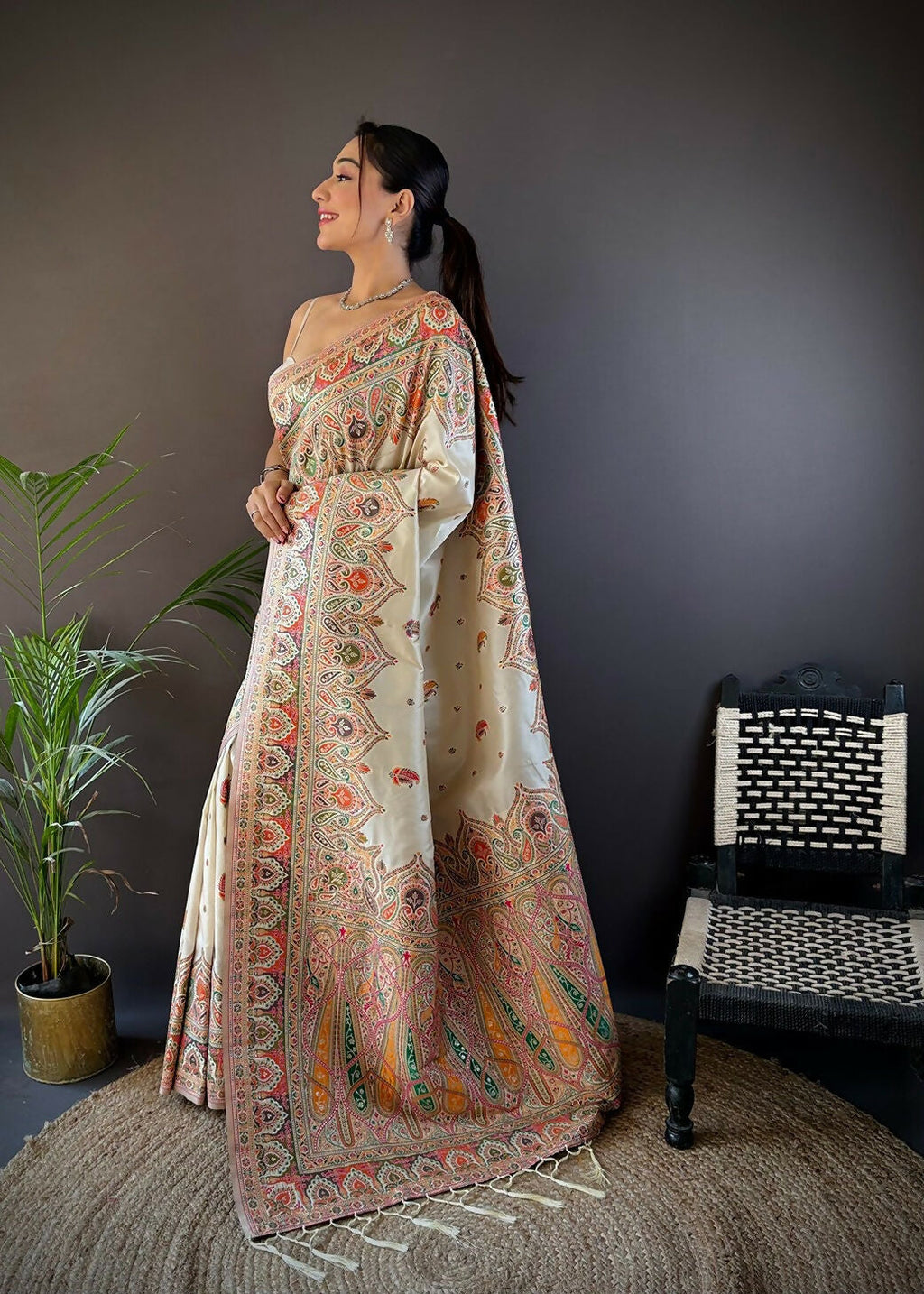 White Meena Weaves Pashmina Saree with Unstitched Blouse Piece