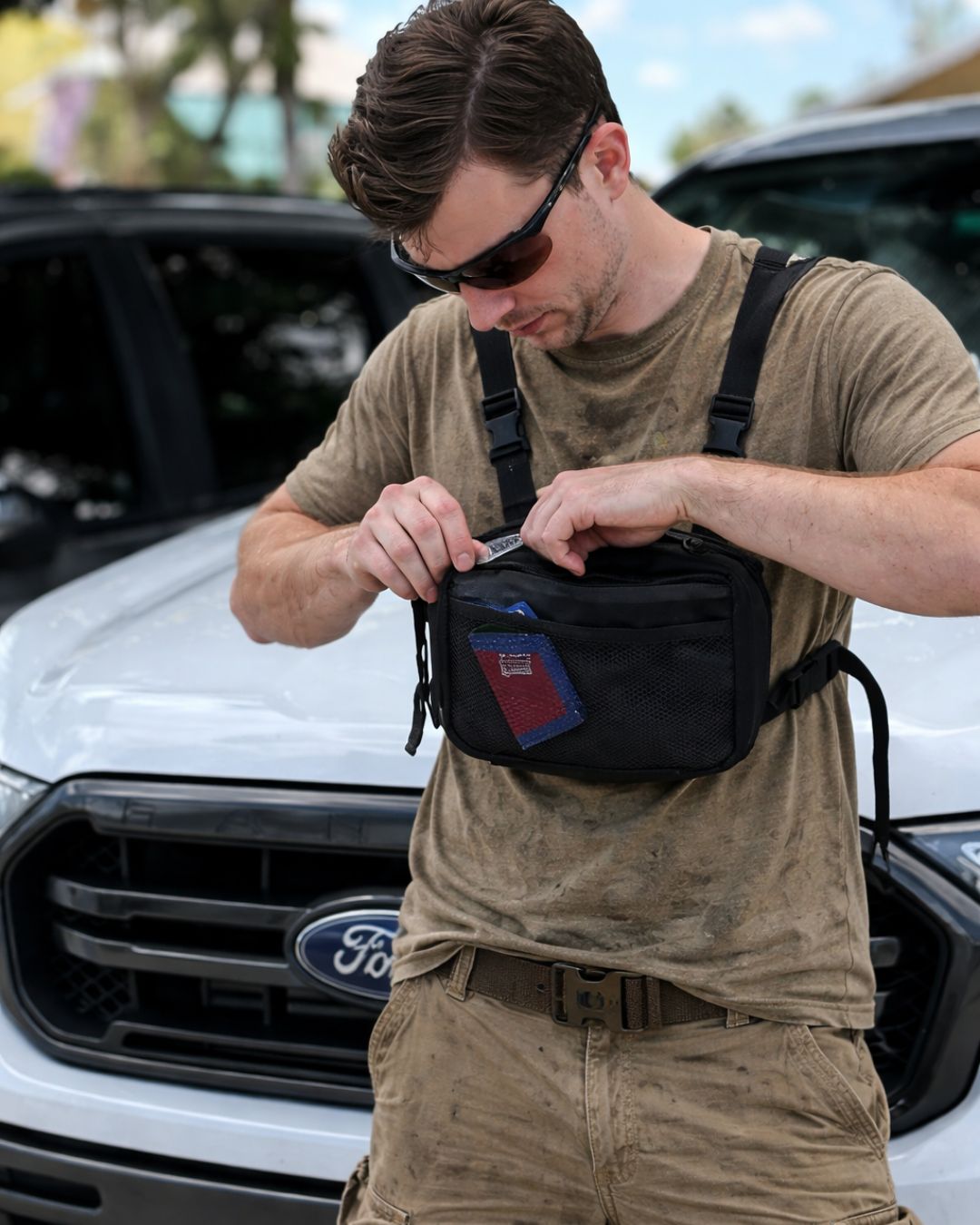 Black-Out Chest Rig: Lightweight EDC Gear for Running and Hiking