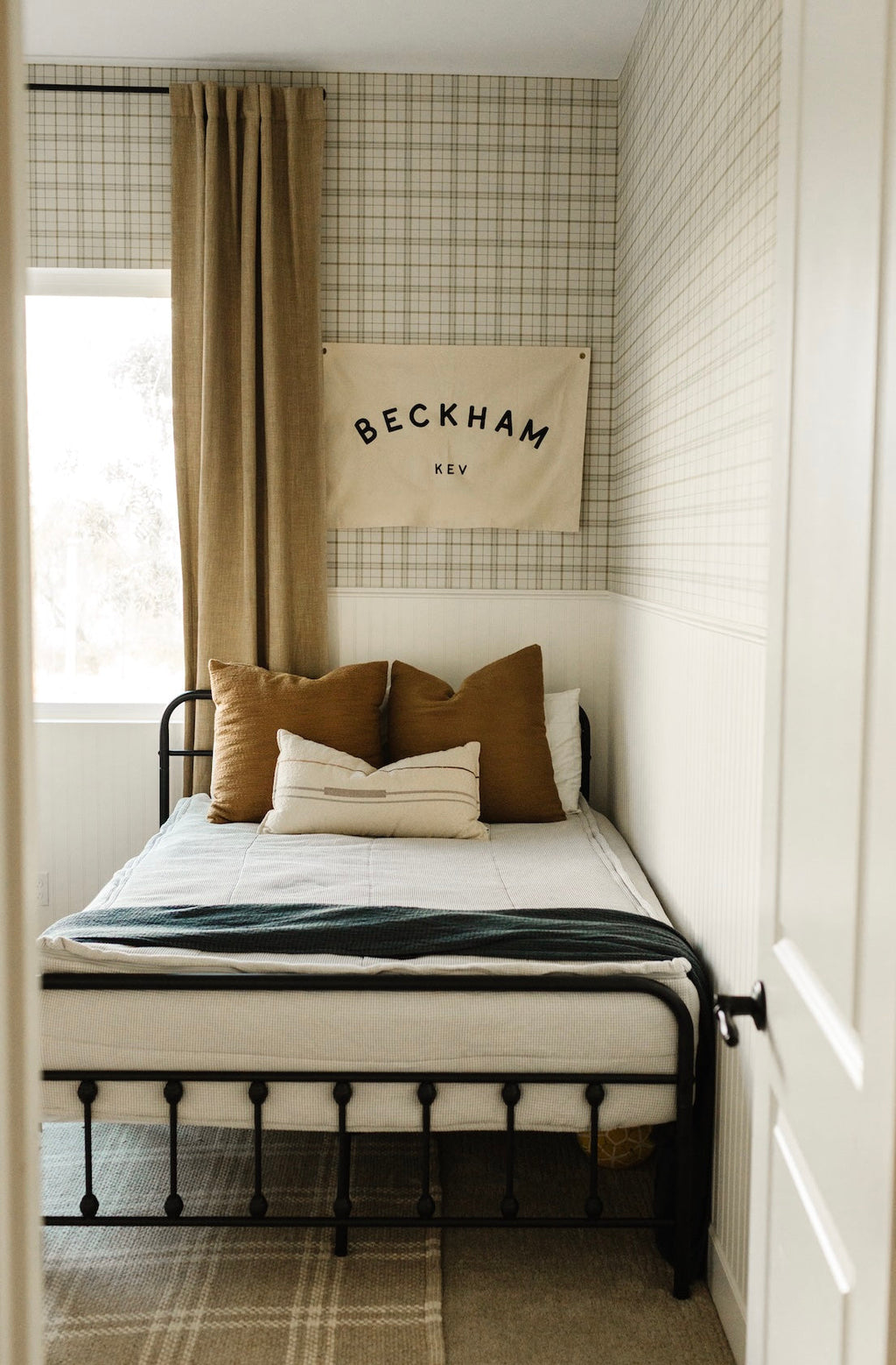 Alcott Plaid Wallpaper in Olive Green and Cream Farmhouse