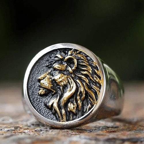 Bold Men’s Lion Head Titanium Steel Ring in Polished Finish