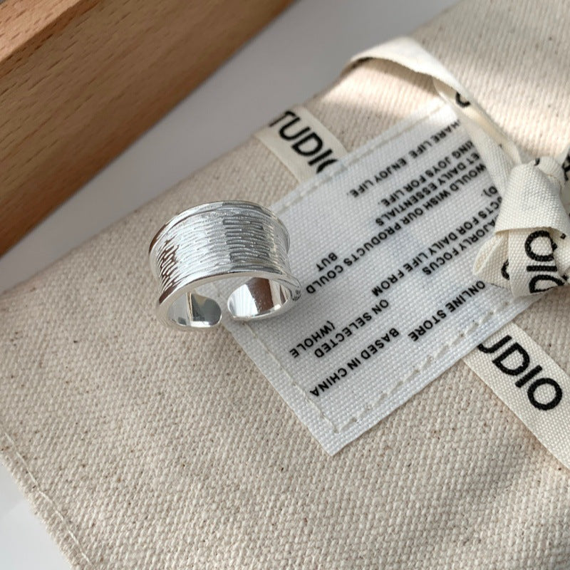 New Korean Style Wave Pattern Wide Band Ring For Women, Minimalist Irregular Cool Style, Versatile Finger Ring, Gift Ready