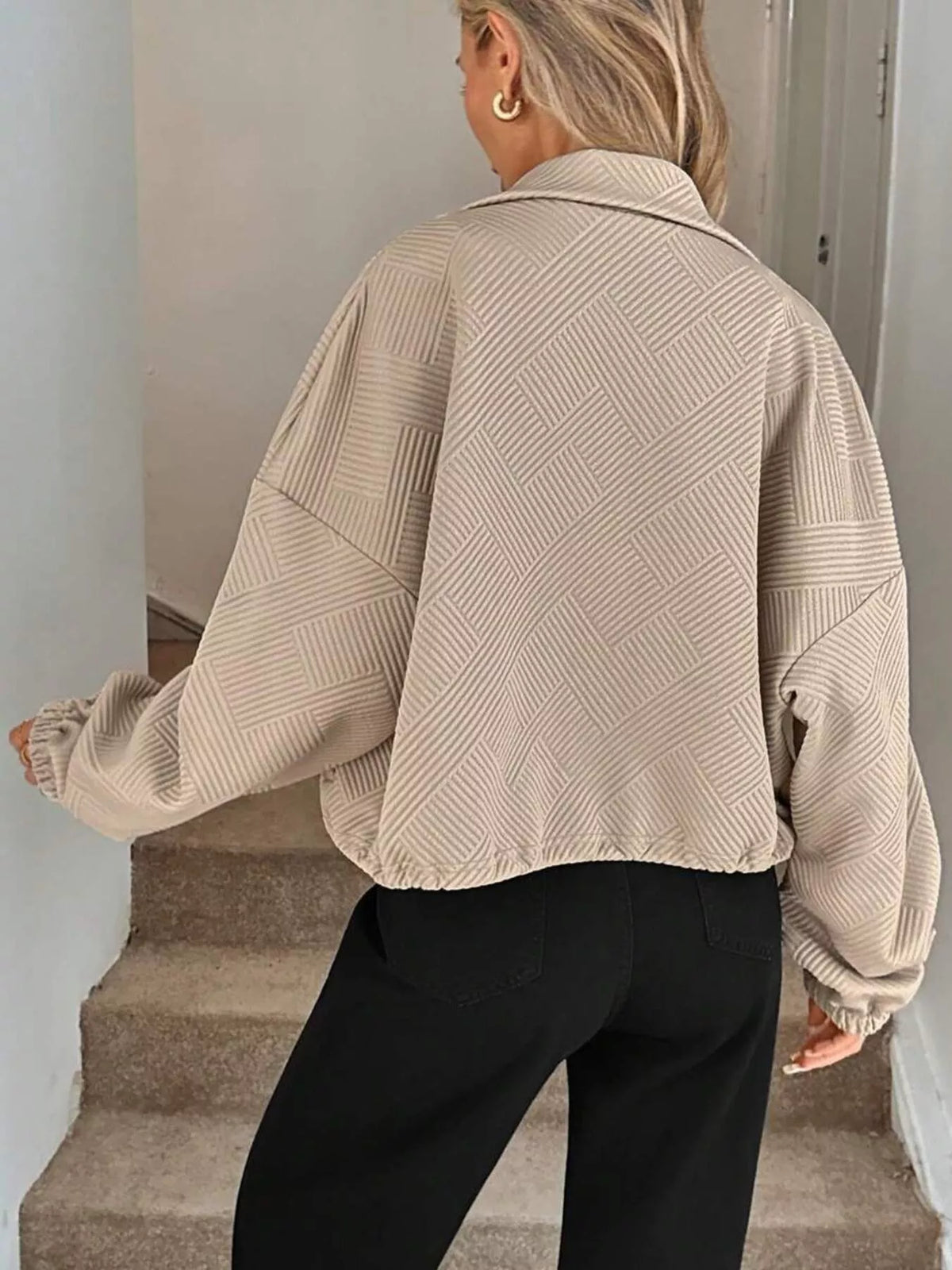 Drawstring Hem Textured Long Sleeve Jacket