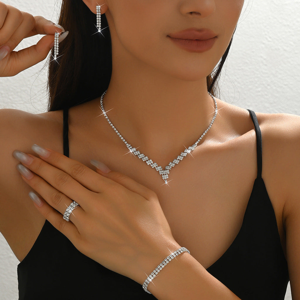 Women Traditional Indian Style Rhinestone Jewelry Set,Necklace And Earrings,Elegant Bridal Costume Accessories For Wedding Party Occasion