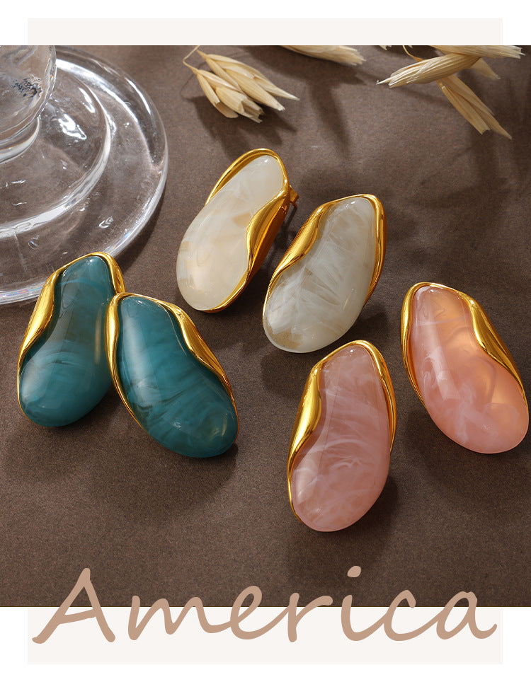 European And American Retro Irregular Amber Powder-white-blue Gradient-dyed Gold-edge Ear Ring, Non-fading, 18K Gold-plated, Exclusive Small-sized Earrings