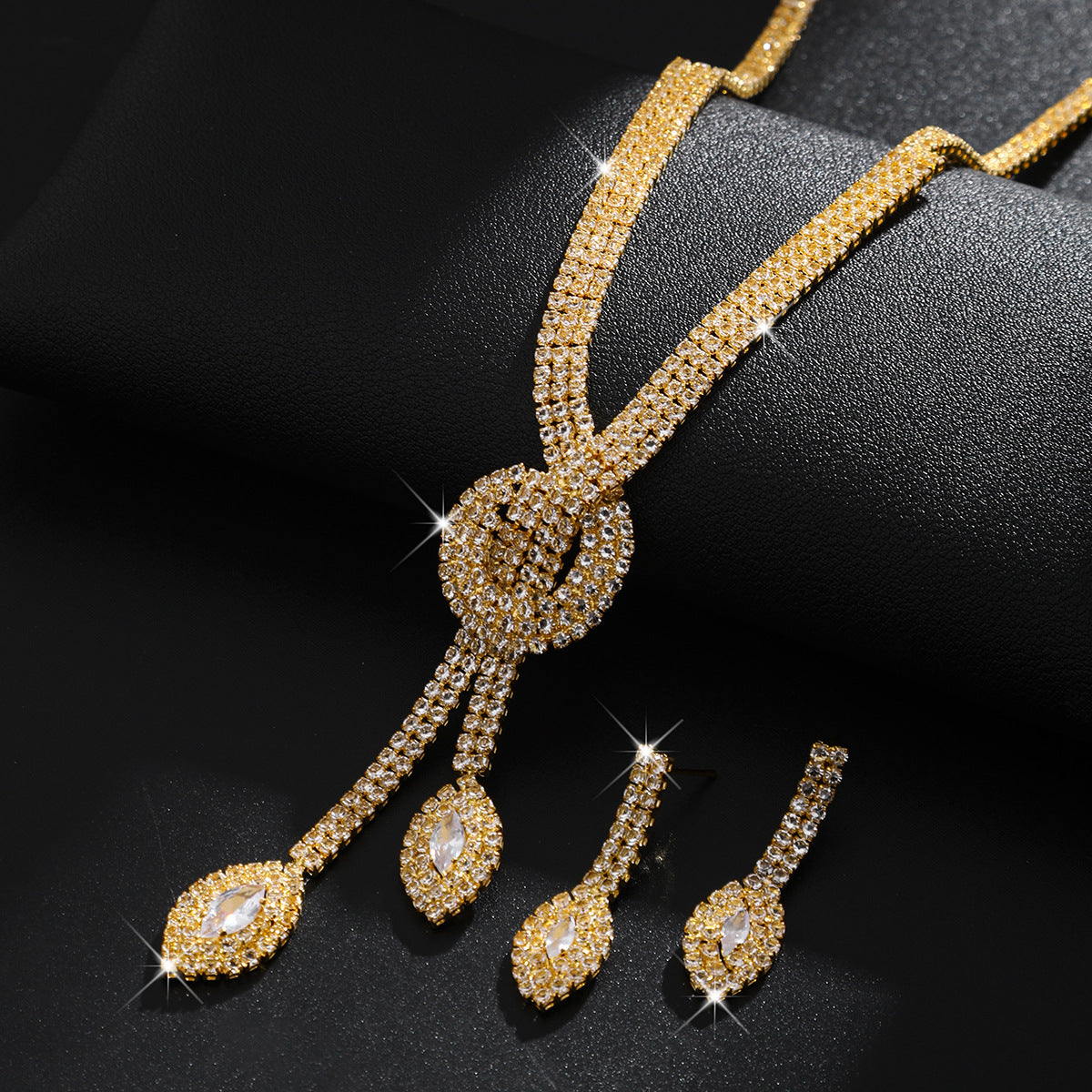 Autumn New European And American Style Loose Diamond Round Jewelry Bridal Jewelry Set Tassel Pendant Wholesale Three-Piece Set One Piece