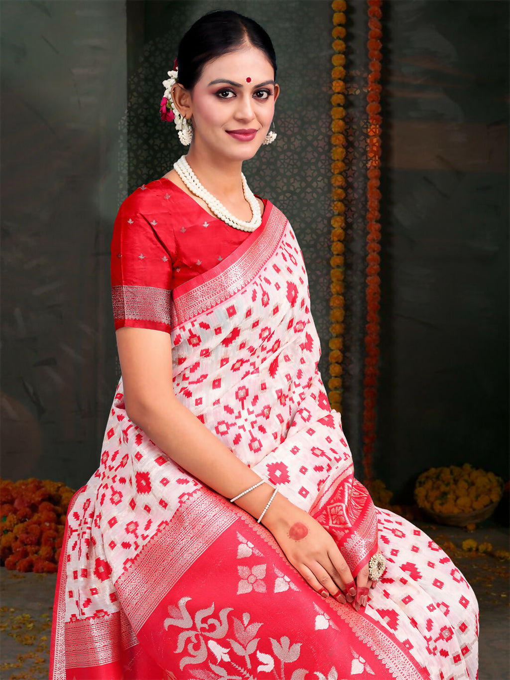 Red & White Linen Cotton Saree with Matching Blouse Piece