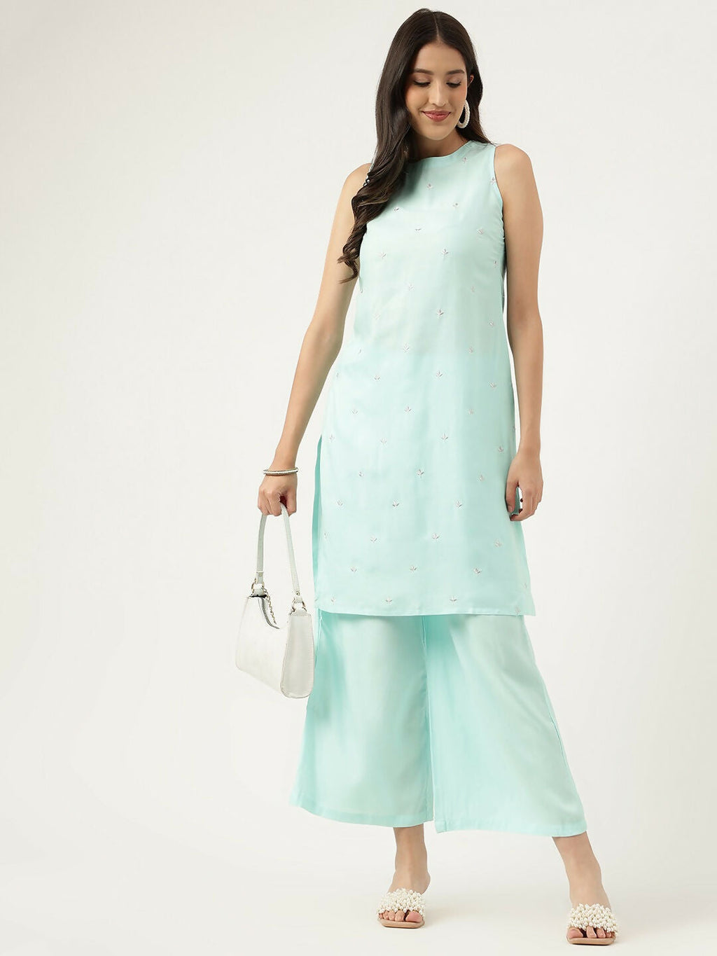 Blue Straight Kurta and Bottom Set with Intricate Embroidery