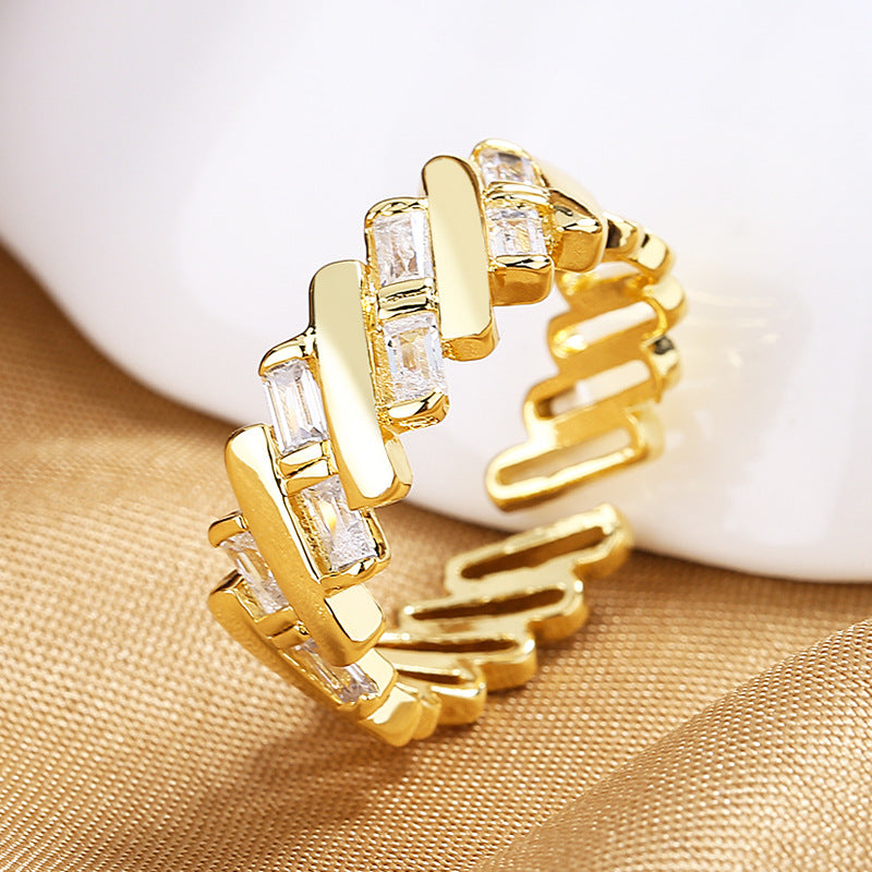 Retro Ring Female Chain Geometry