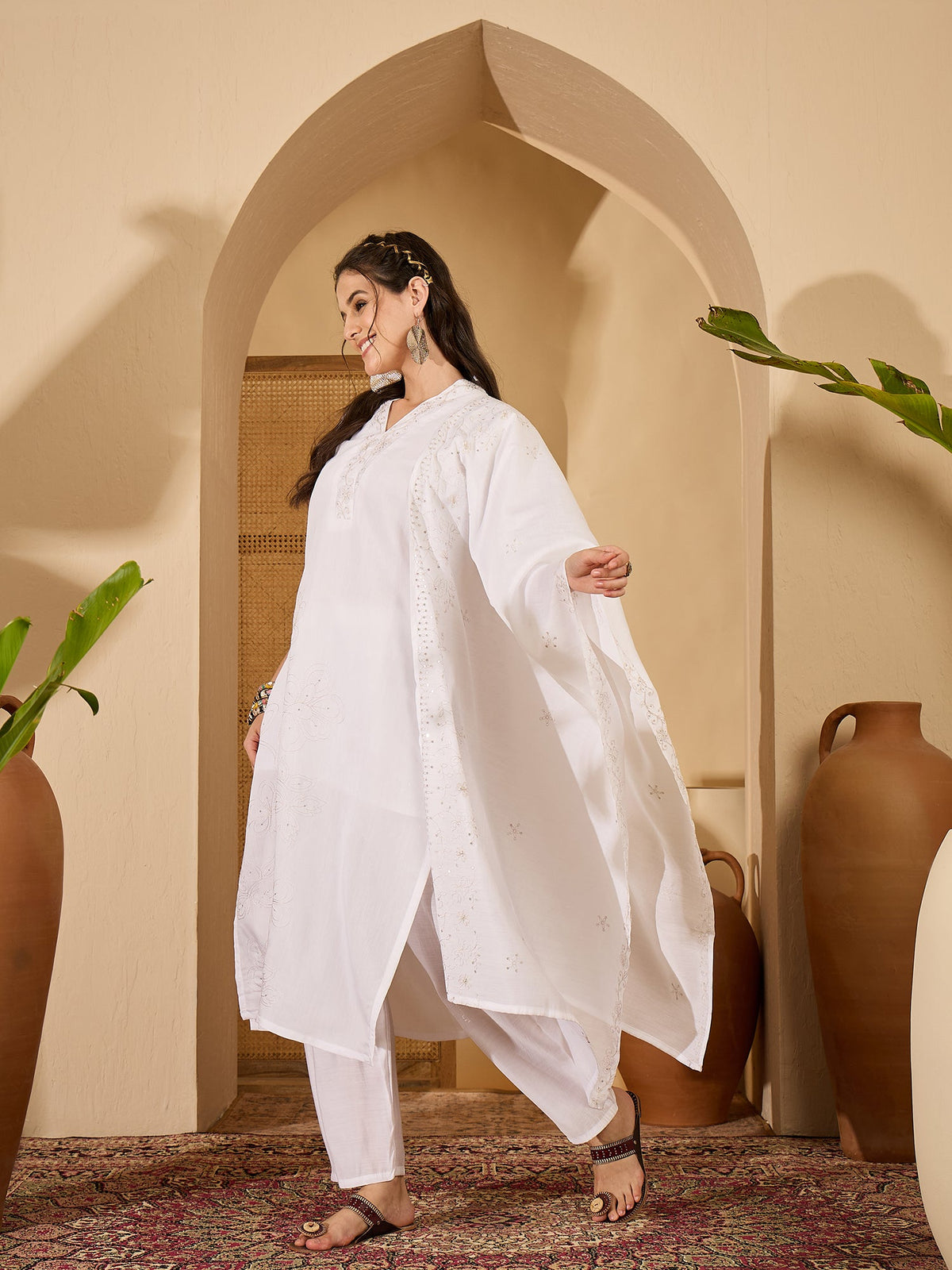 Ivory White Silk Embroidered Kurta Set - Elegant Ethnic Wear