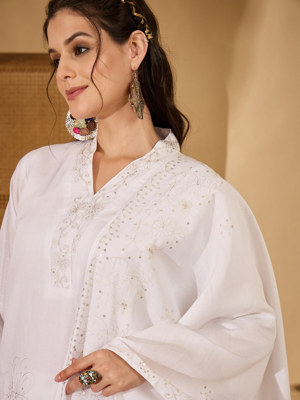 Ivory White Silk Embroidered Kurta Set - Elegant Ethnic Wear