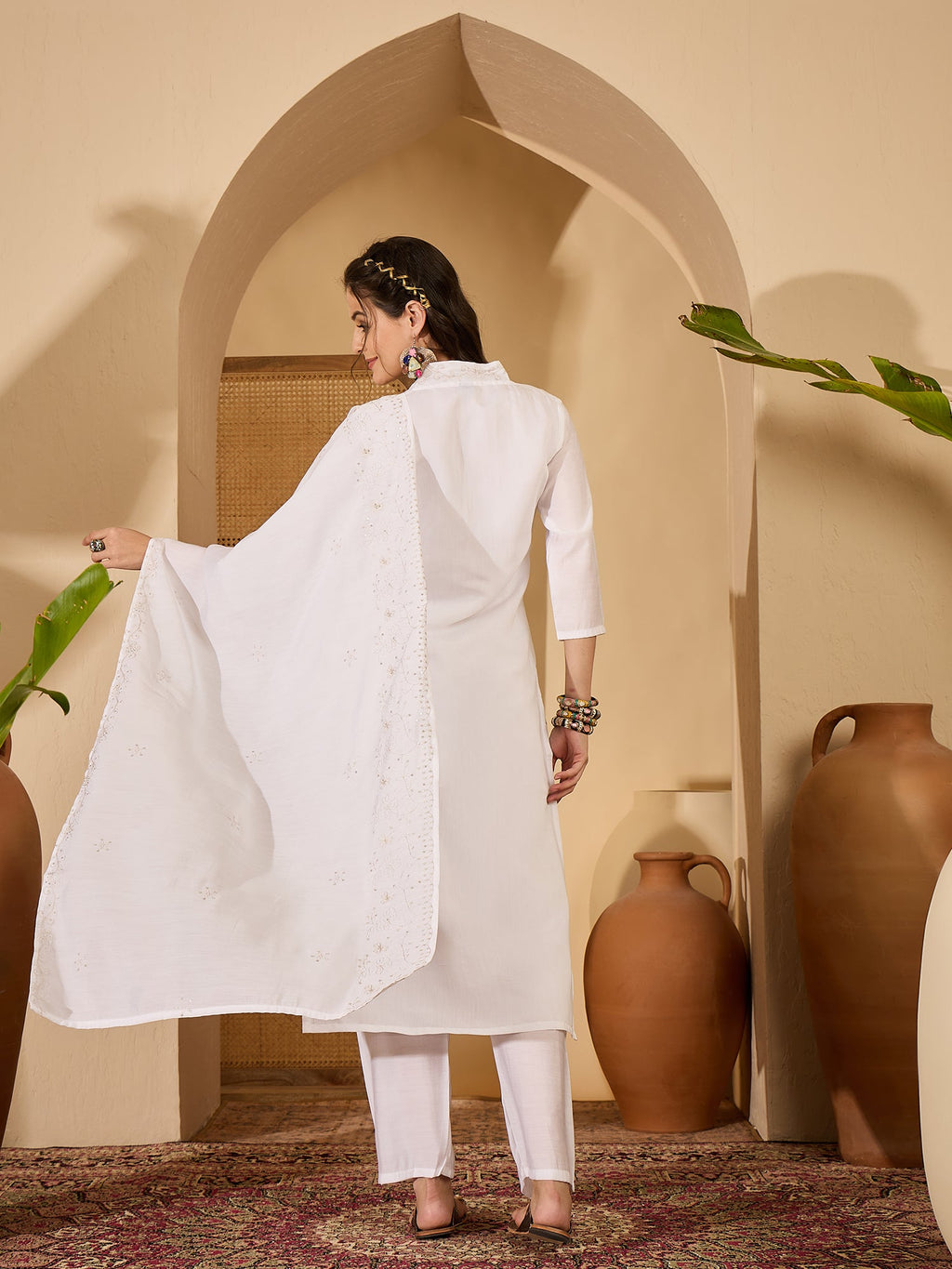Ivory White Silk Embroidered Kurta Set - Elegant Ethnic Wear