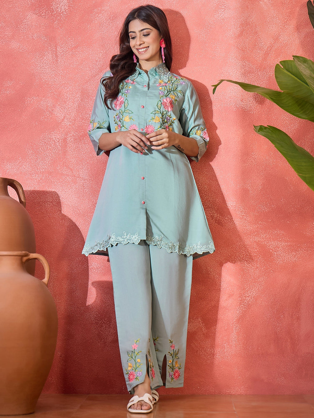 Elegant grey silk embroidered kaftan-style kurta set for women