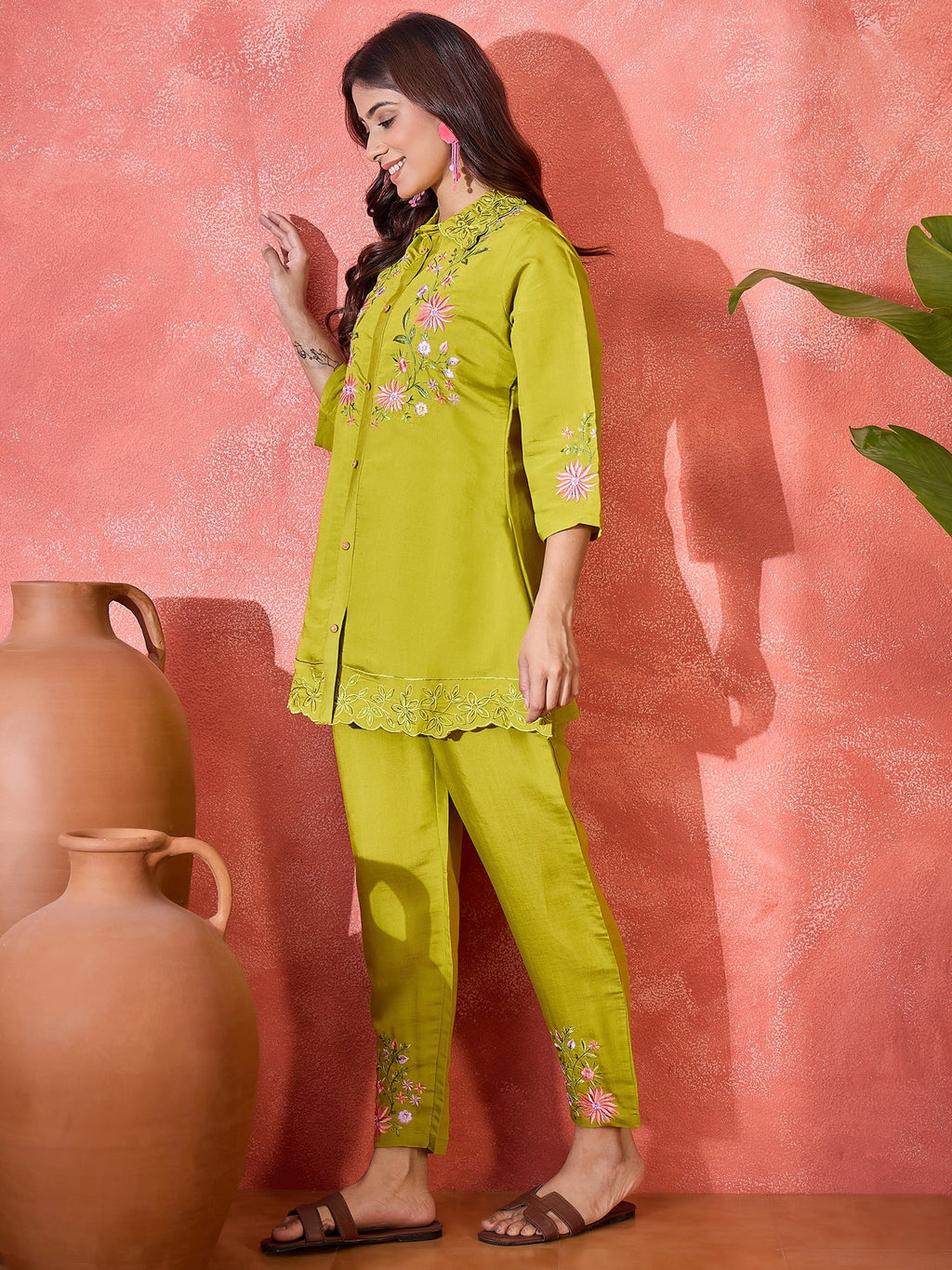 Green Silk Embroidered Kaftan Kurta Set - Elegant Ethnic Wear