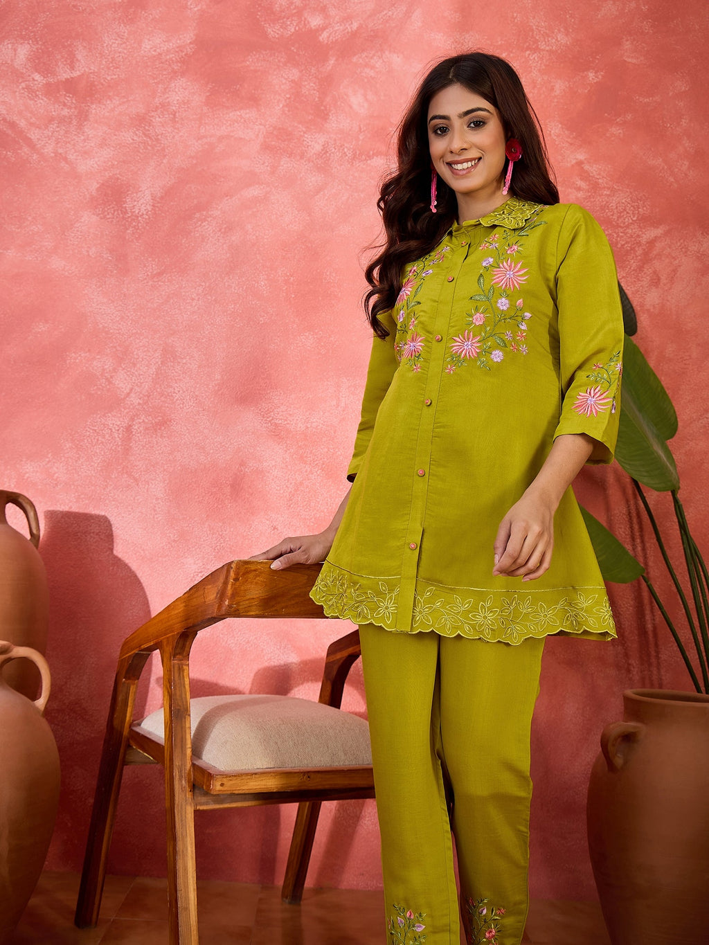 Green Silk Embroidered Kaftan Kurta Set - Elegant Ethnic Wear