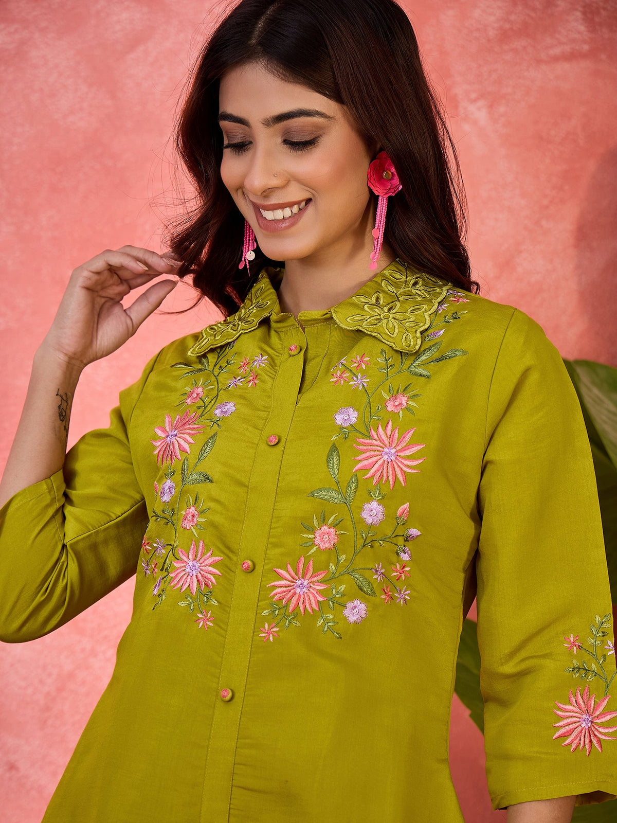 Green Silk Embroidered Kaftan Kurta Set - Elegant Ethnic Wear