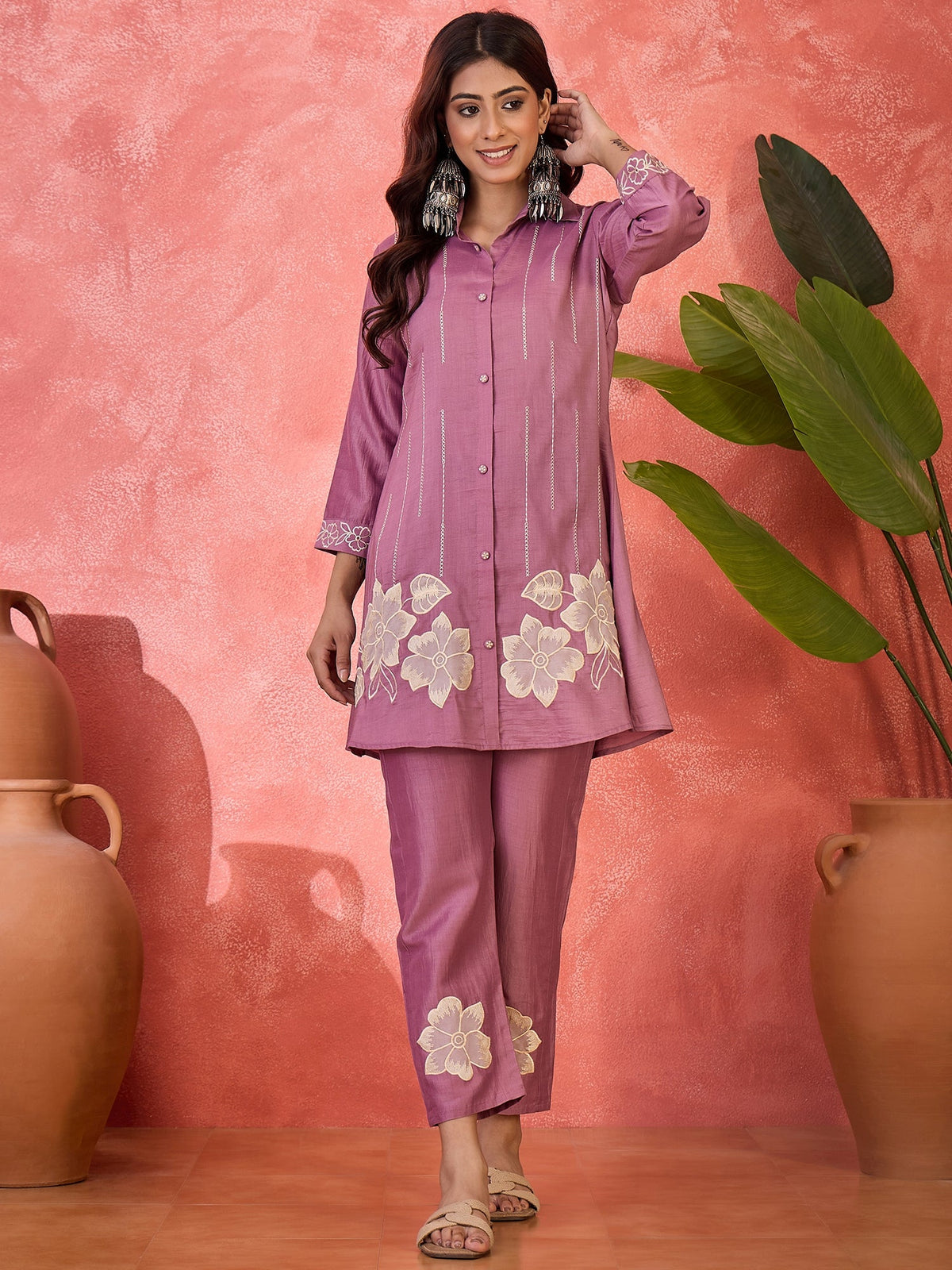 Deep purple silk kaftan-style kurta featuring beautiful embroidery
