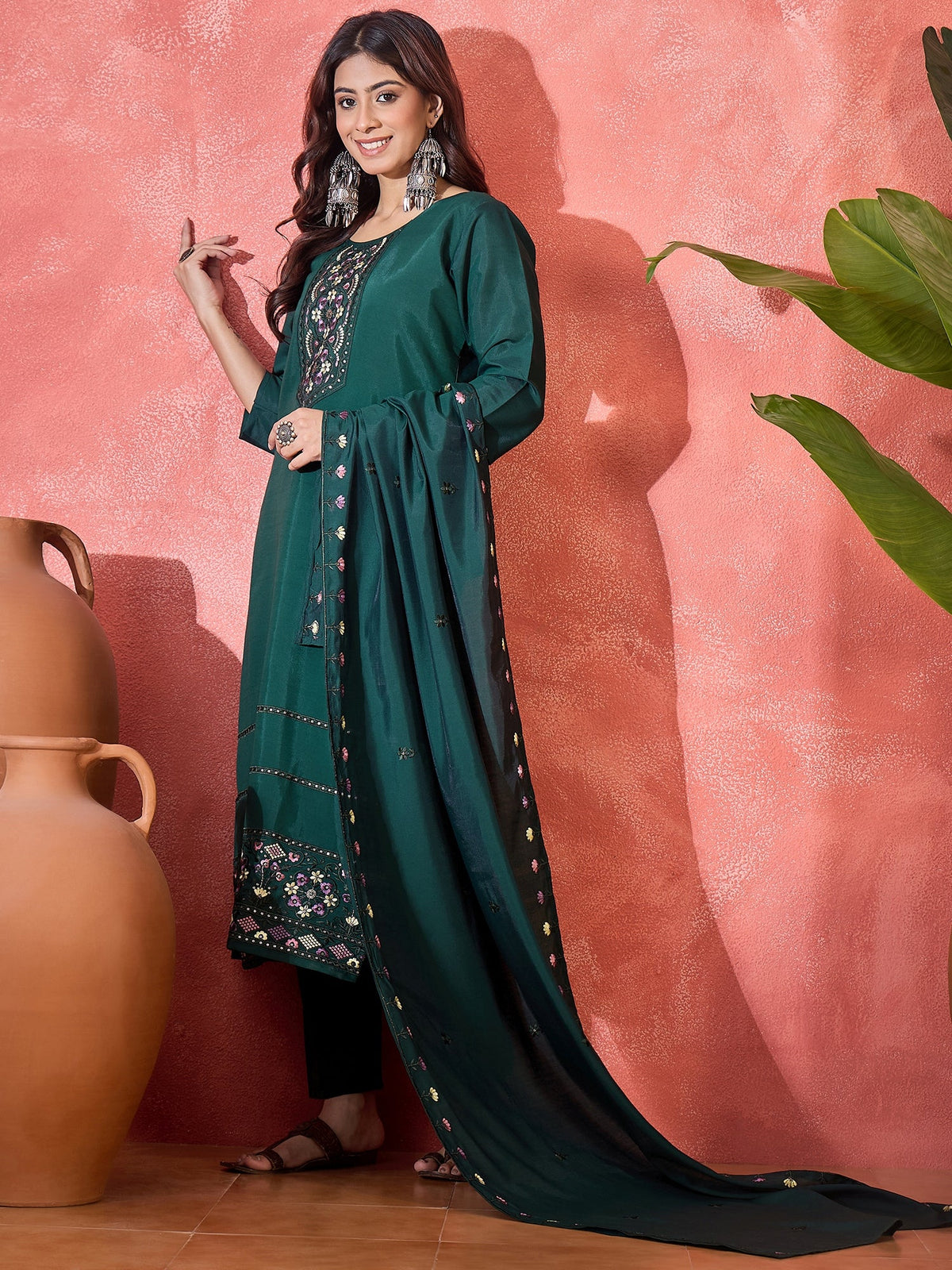 Emerald Green Silk Embroidered Kurta Set for Women