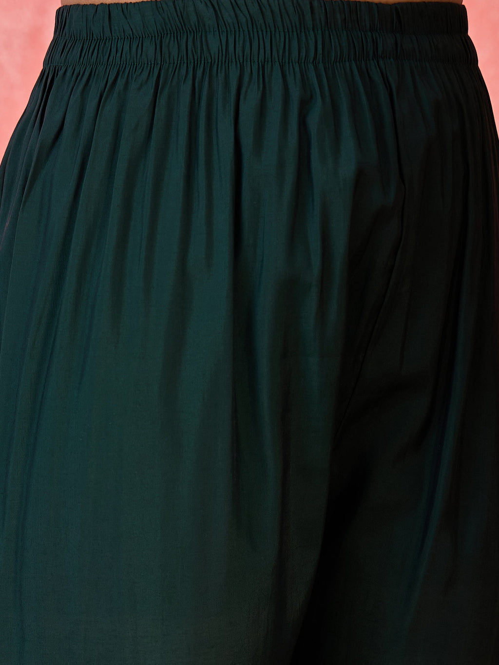 Emerald Green Silk Embroidered Kurta Set for Women